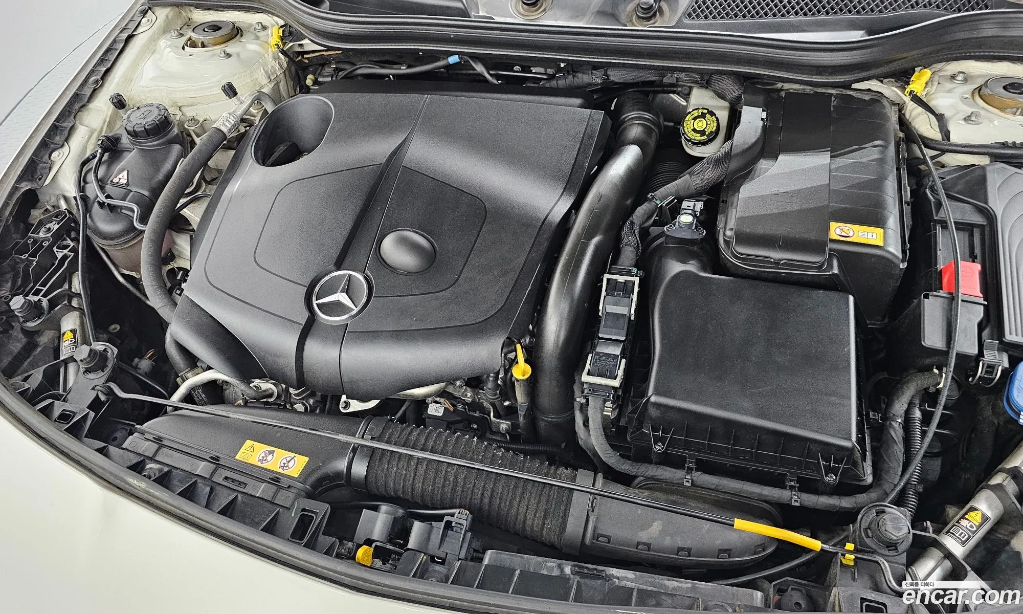 Mercedes-Benz CLA-Class C117 2016 — 4