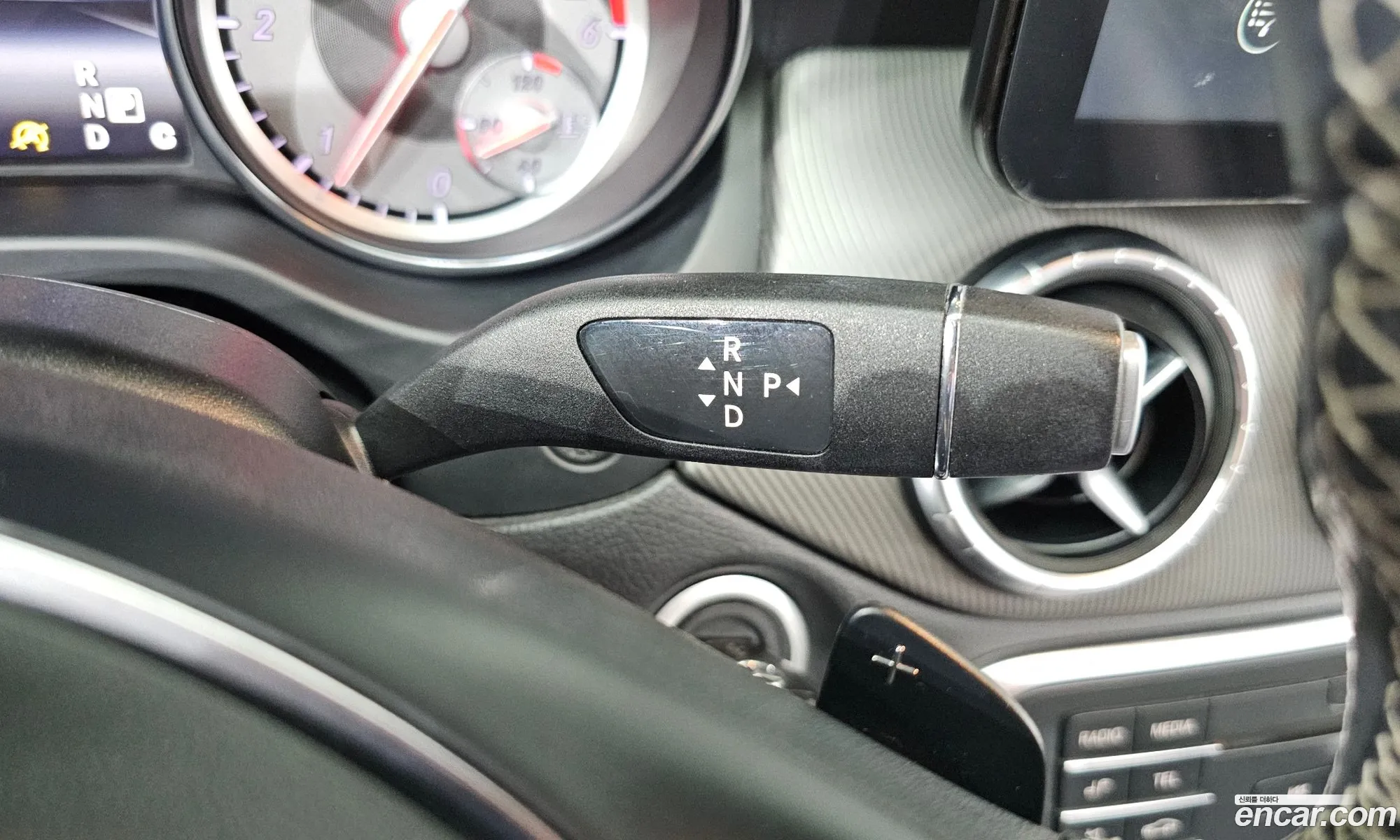 Mercedes-Benz CLA-Class C117 2016 — 11