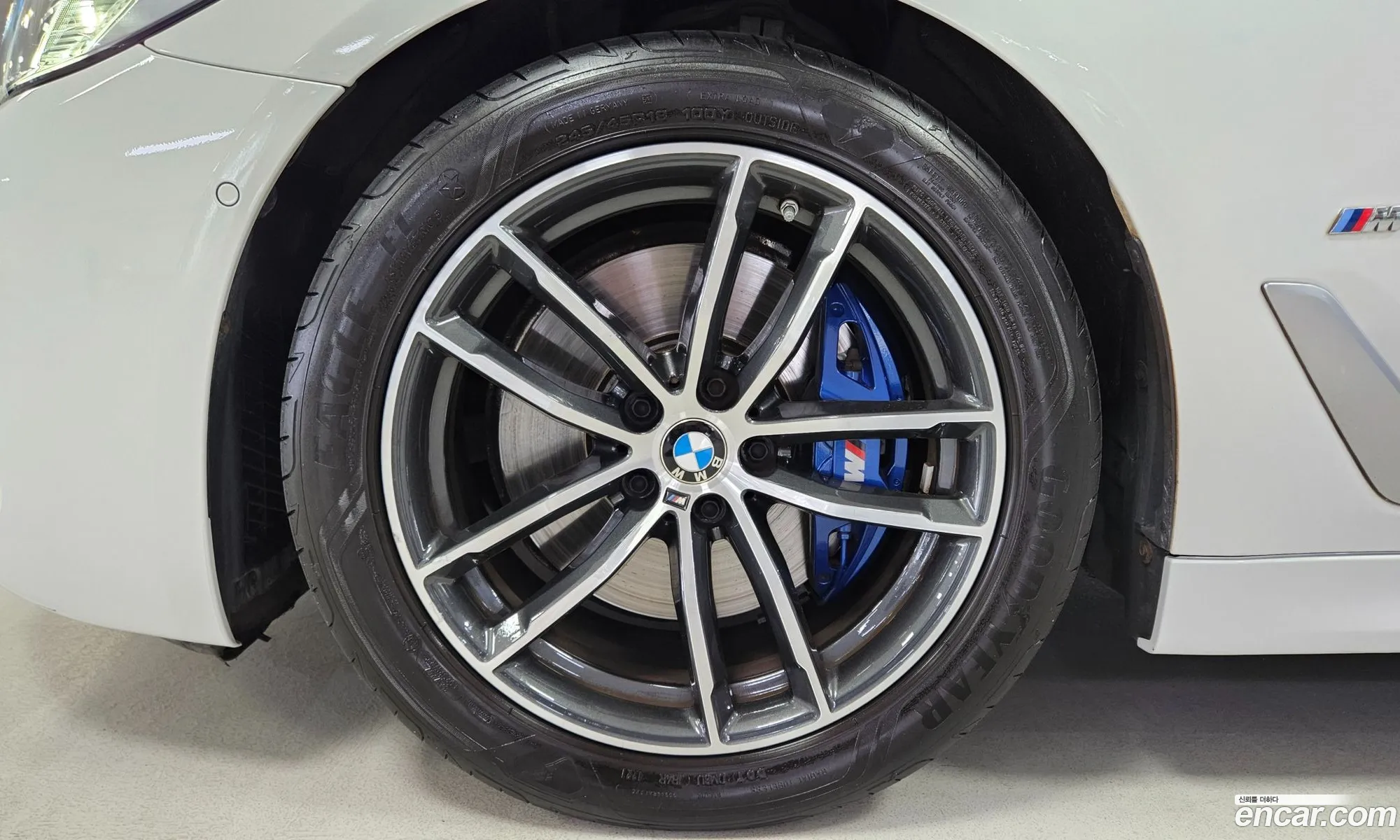BMW 5 Series 2022 — 10