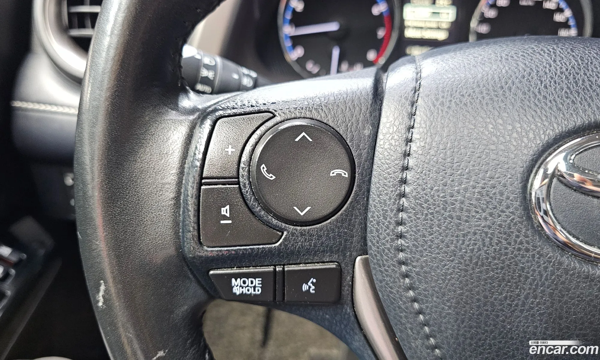 Toyota RAV4 2018 — 6