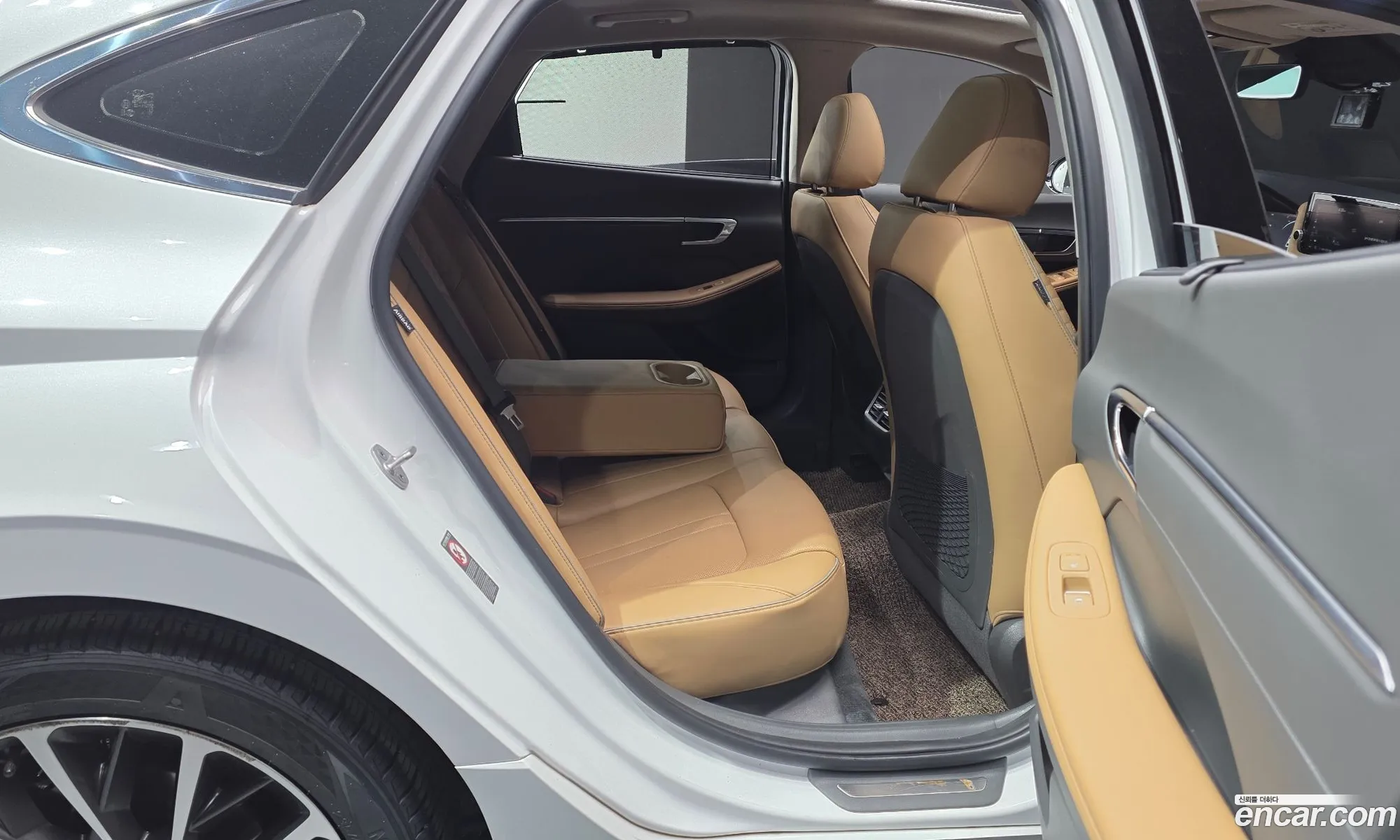 Hyundai Sonata 2022 — 10
