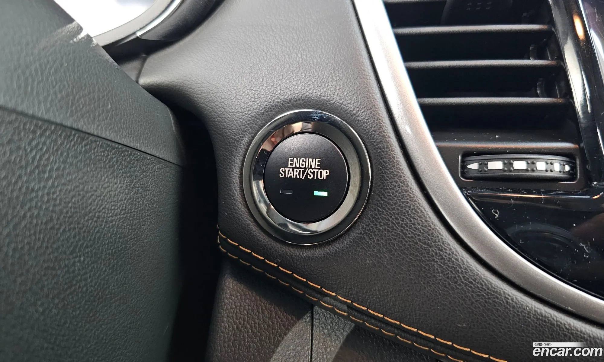 Chevrolet (GM Daewoo) Trax 2019 KLABA76BDKB849817 — 16