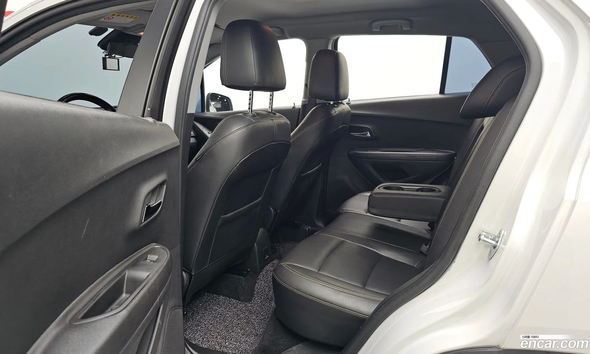 Chevrolet (GM Daewoo) Trax 2019 KLABA76BDKB849817 — 4