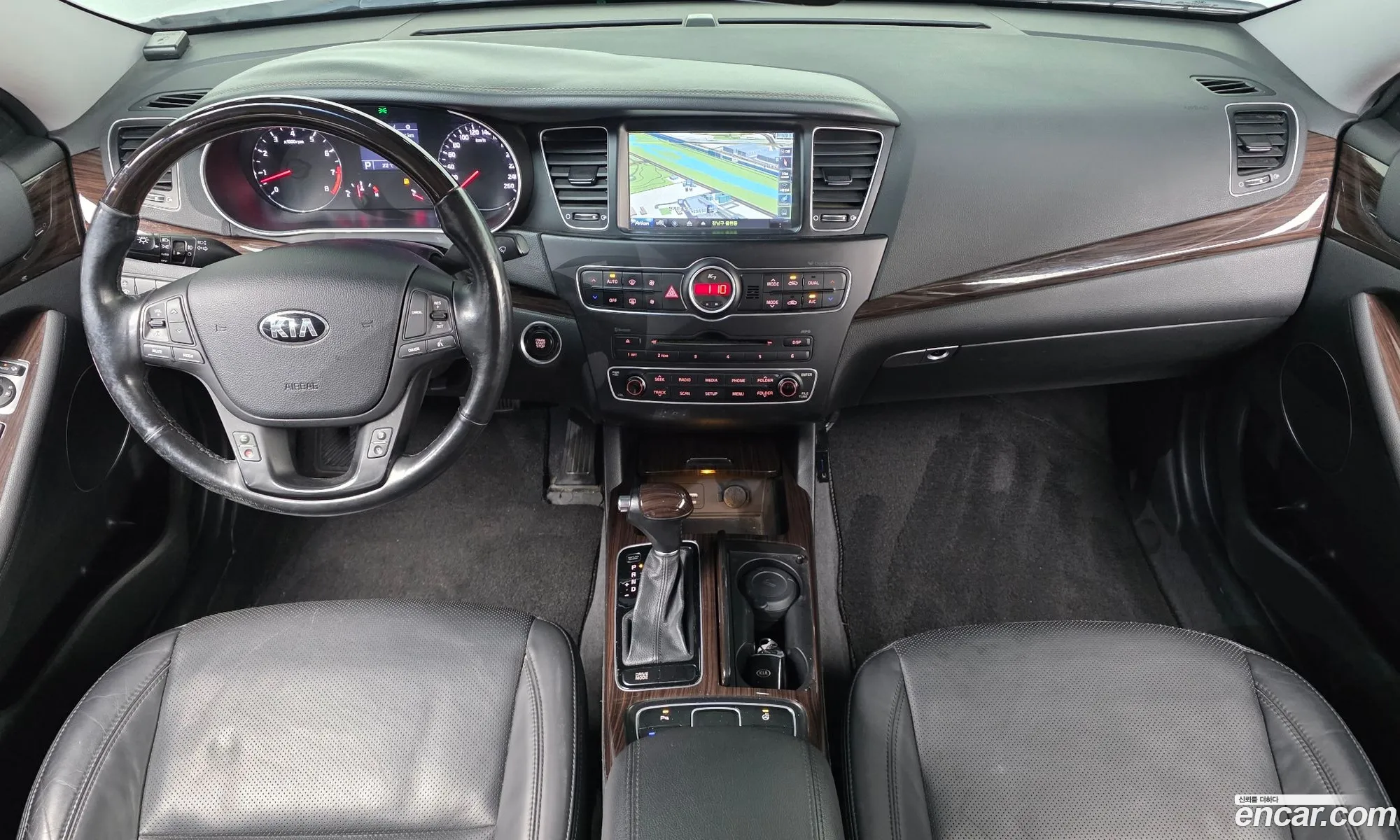 Kia K7 2015 — 13