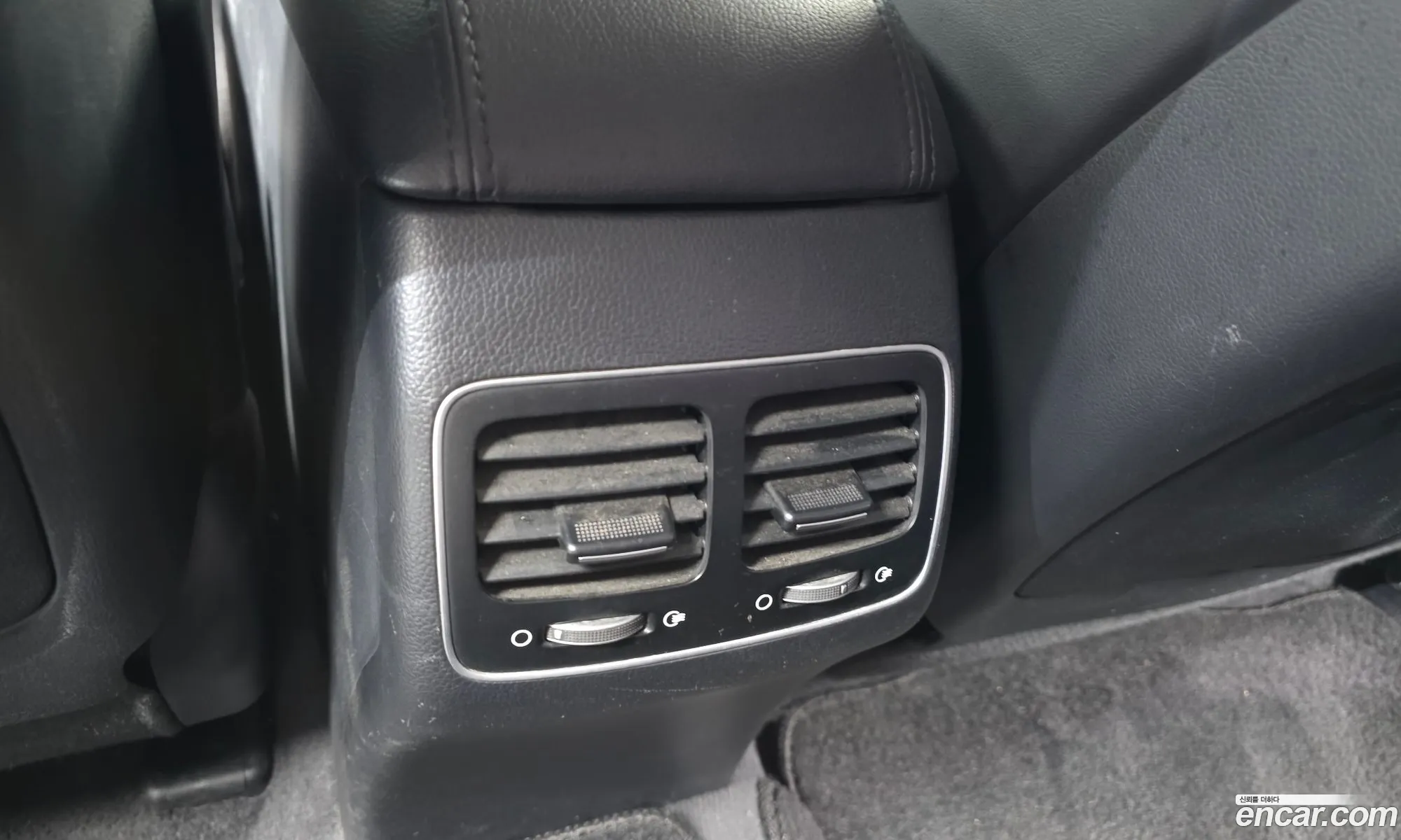 Kia K7 2015 — 28