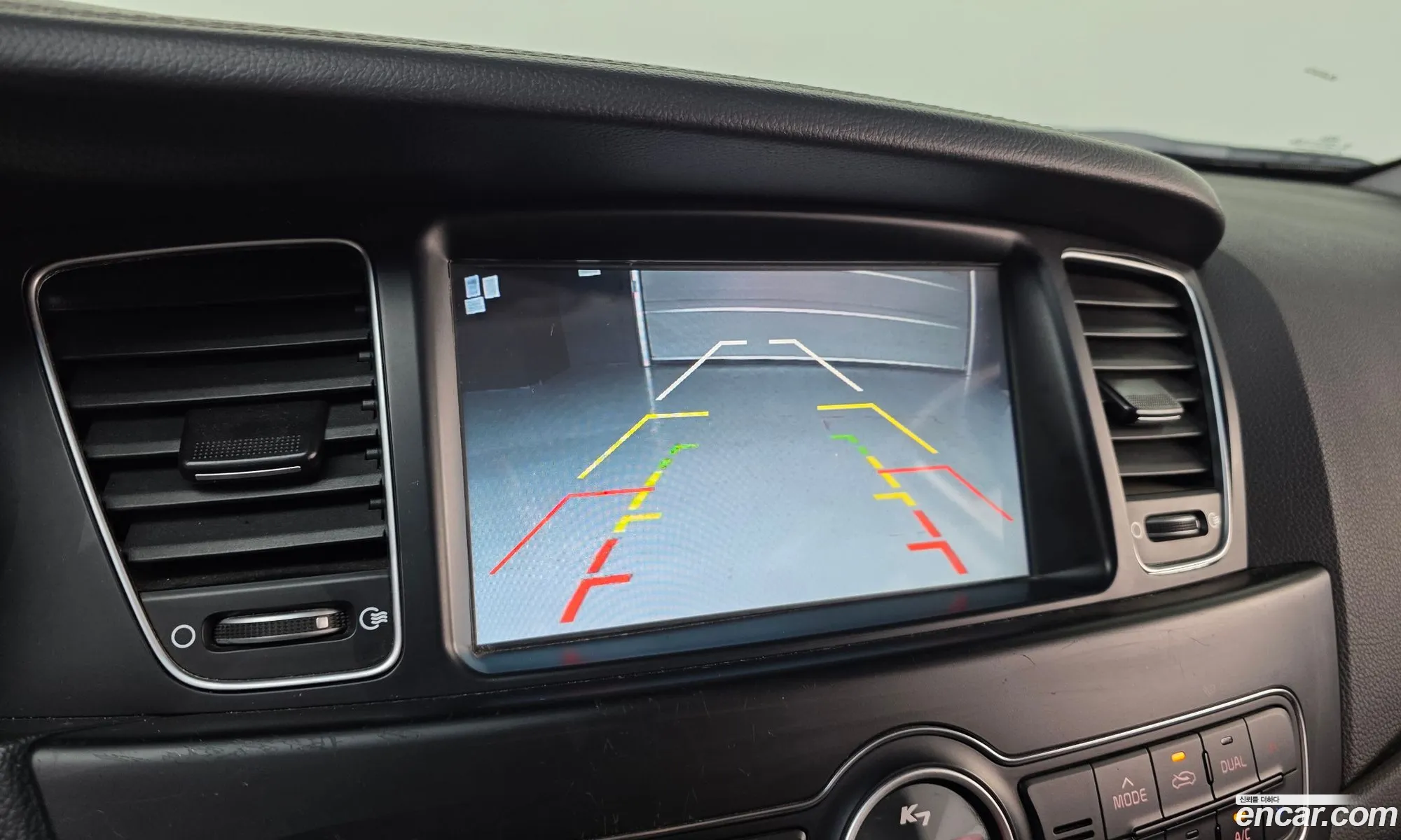 Kia K7 2015 — 21