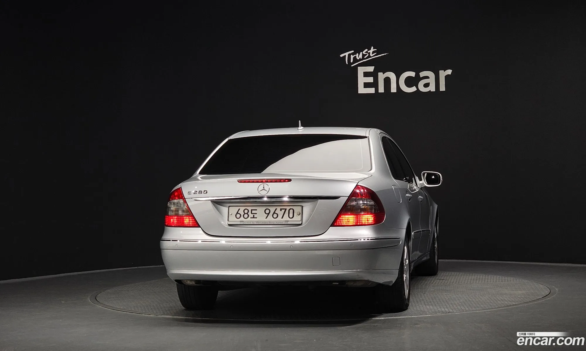 Mercedes-Benz E-Class W211 2007 WDBUF41X27B199682 — 24