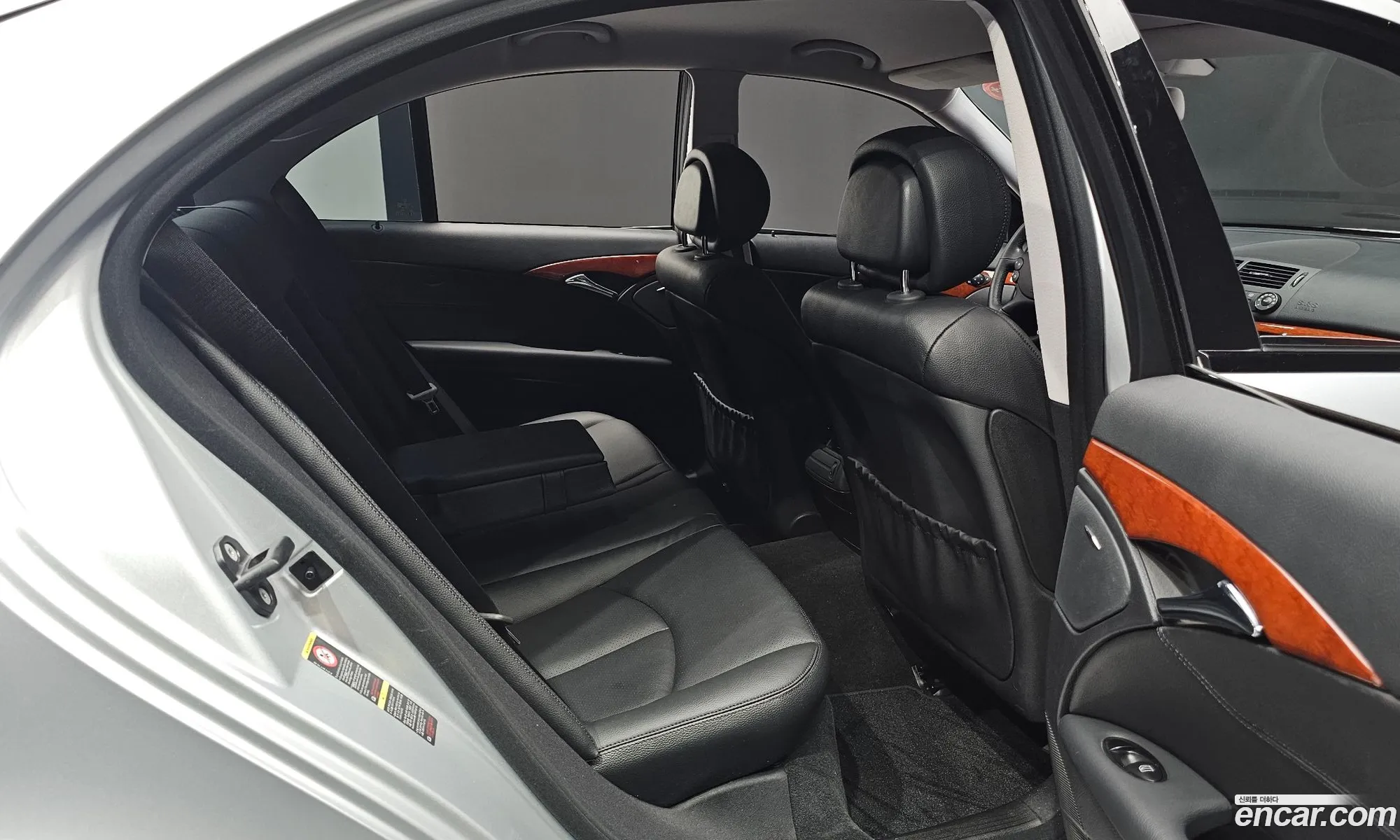 Mercedes-Benz E-Class W211 2007 WDBUF41X27B199682 — 18