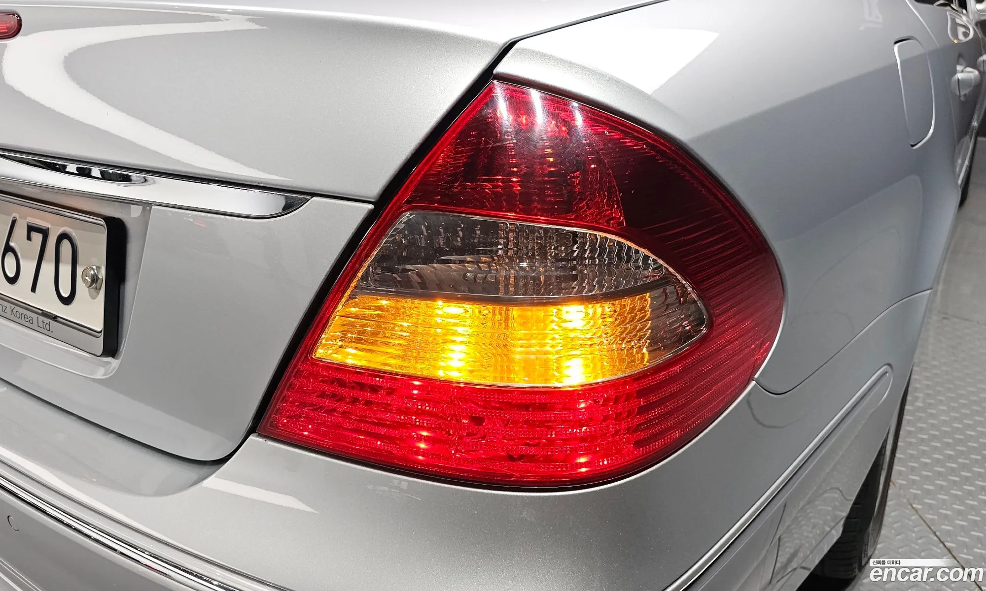 Mercedes-Benz E-Class W211 2007 WDBUF41X27B199682 — 5