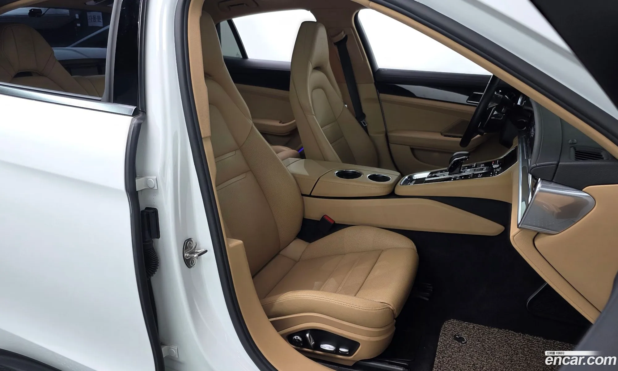 Porsche Panamera 2018 WP0AA2978JL118262 — 8