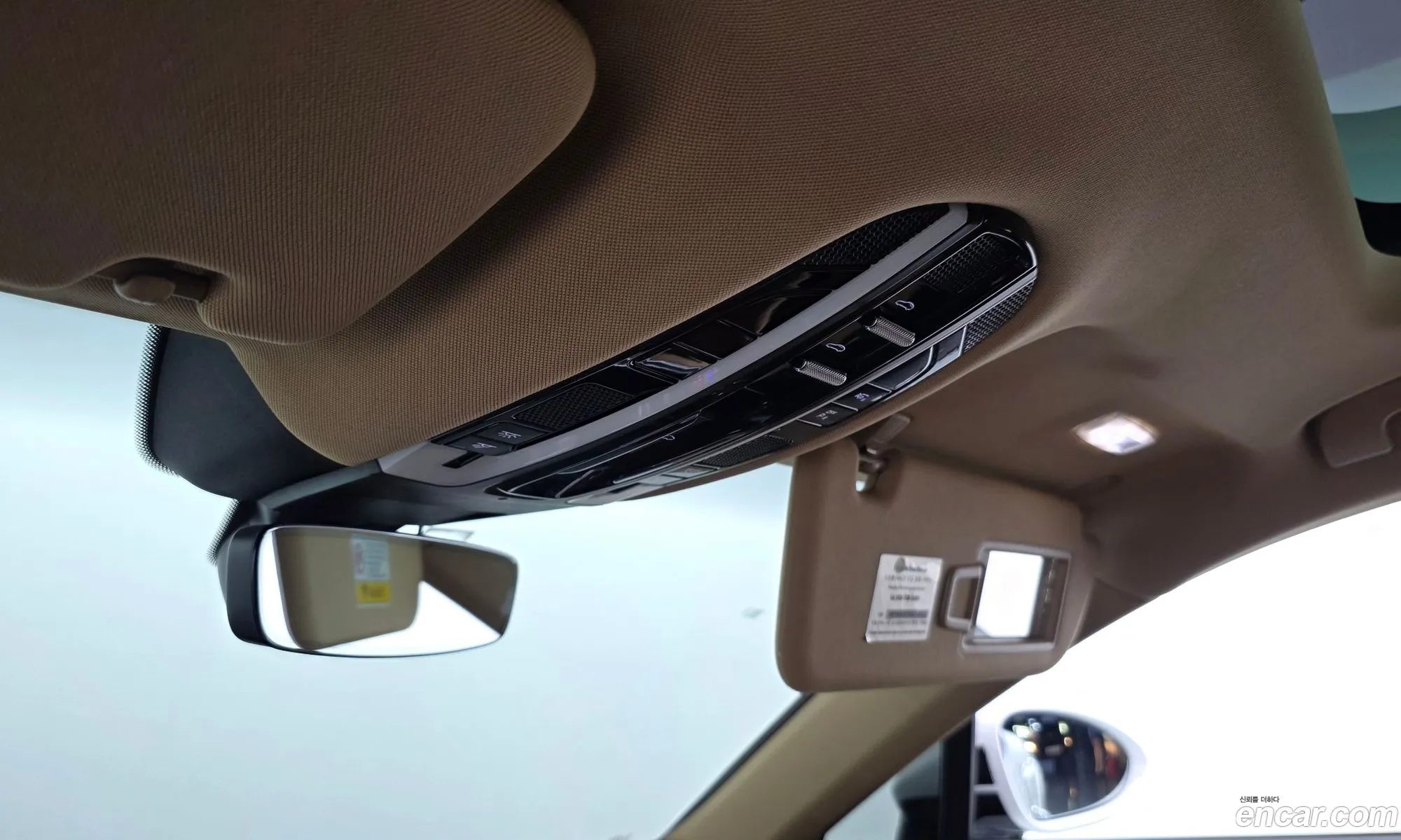 Porsche Panamera 2018 WP0AA2978JL118262 — 23