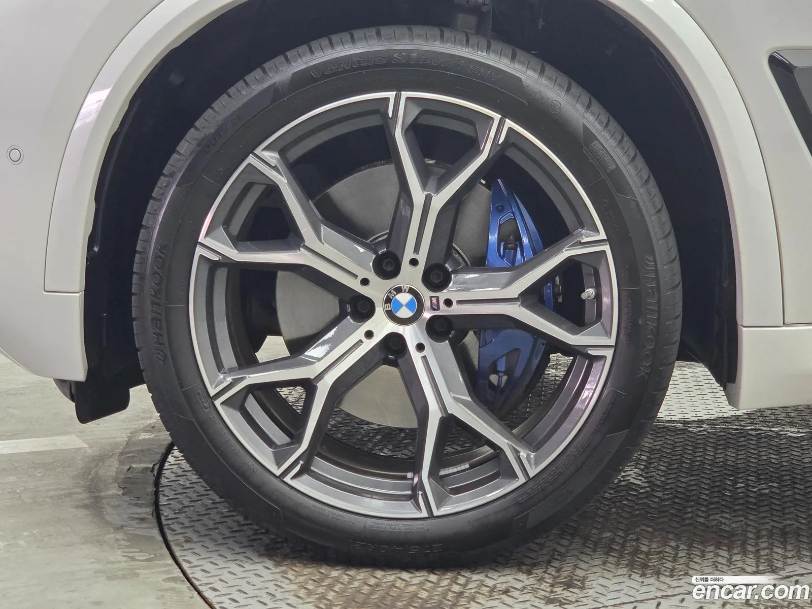 BMW X5 2025 — 17