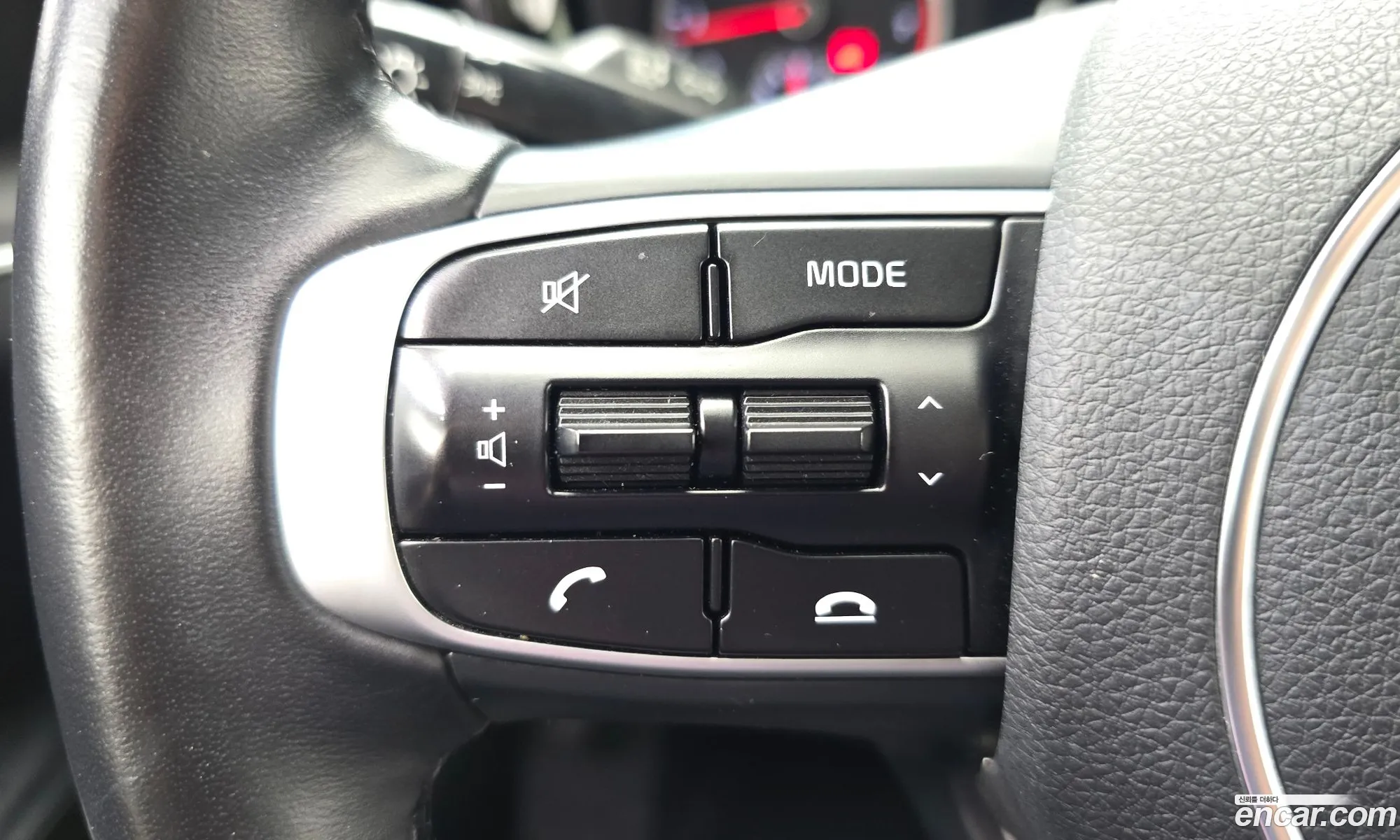 Kia K5 2022 — 28