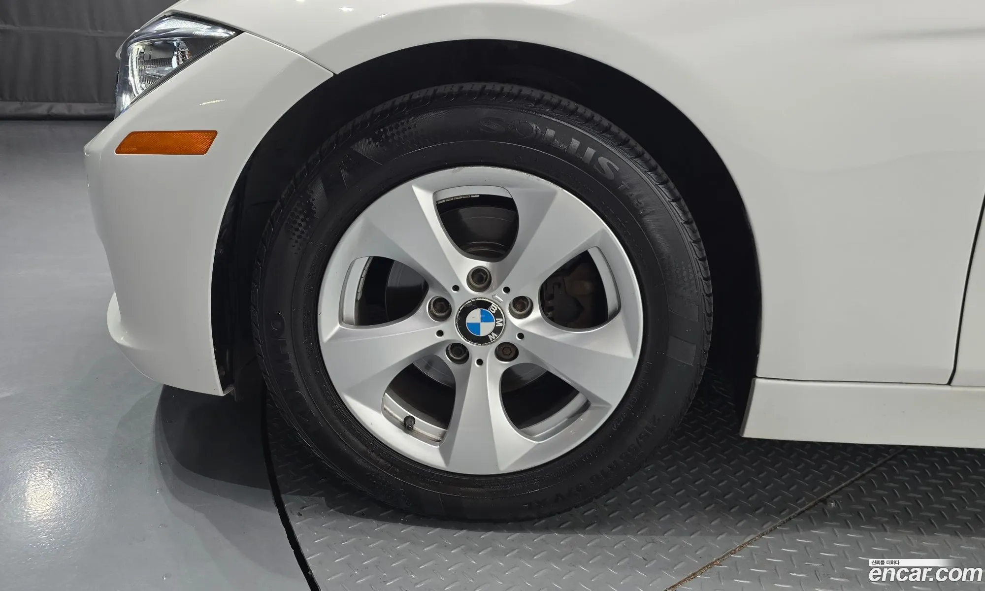 BMW 3 Series 2013 WBA3E1100DF465557 — 12