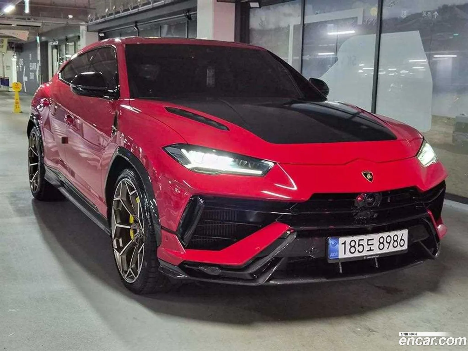 Lamborghini Urus 2023 — 18