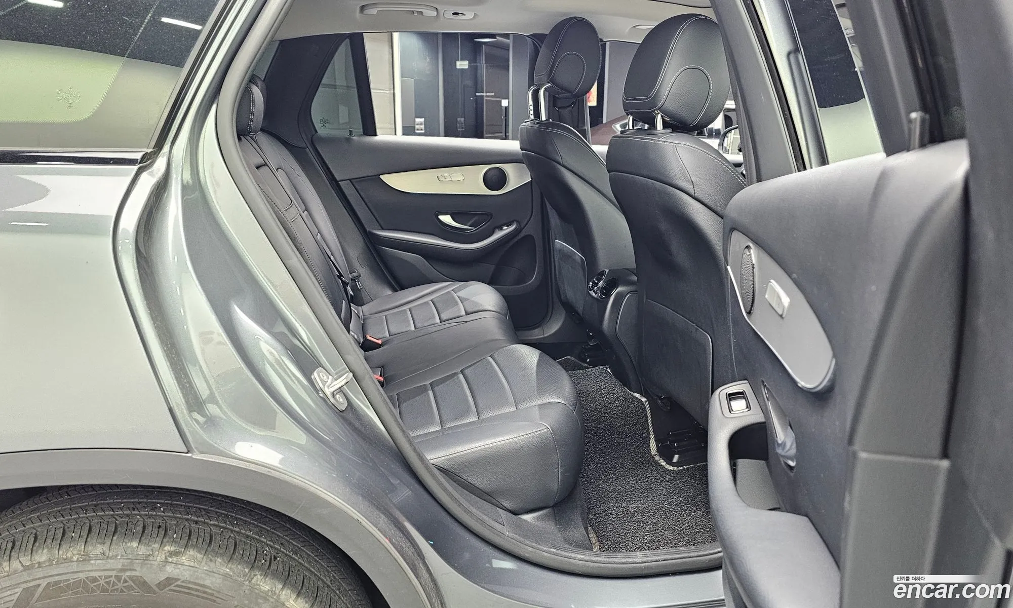 Mercedes-Benz GLC-Class X253 2019 — 26