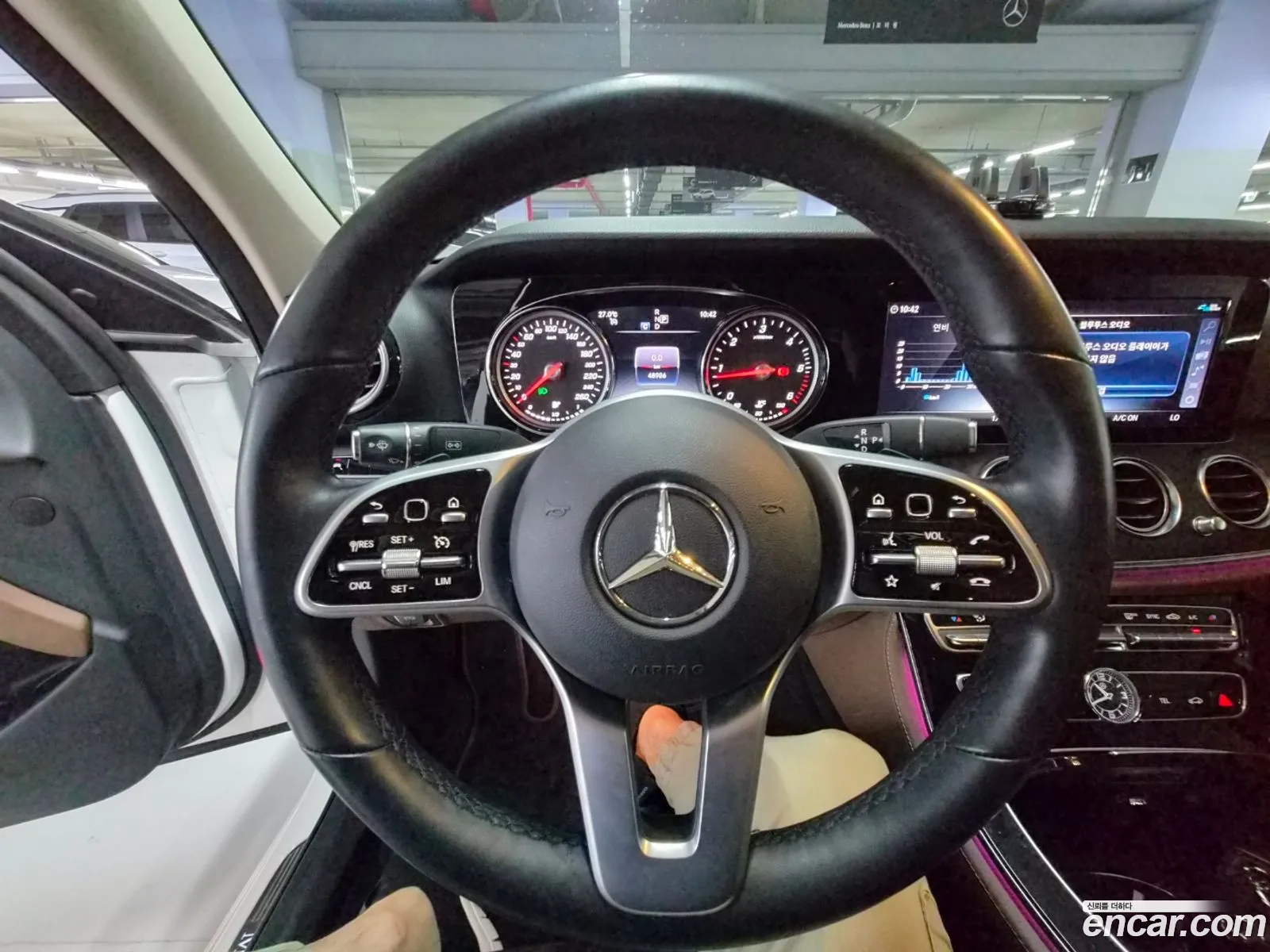 Mercedes-Benz E-Class W213 2020 — 19