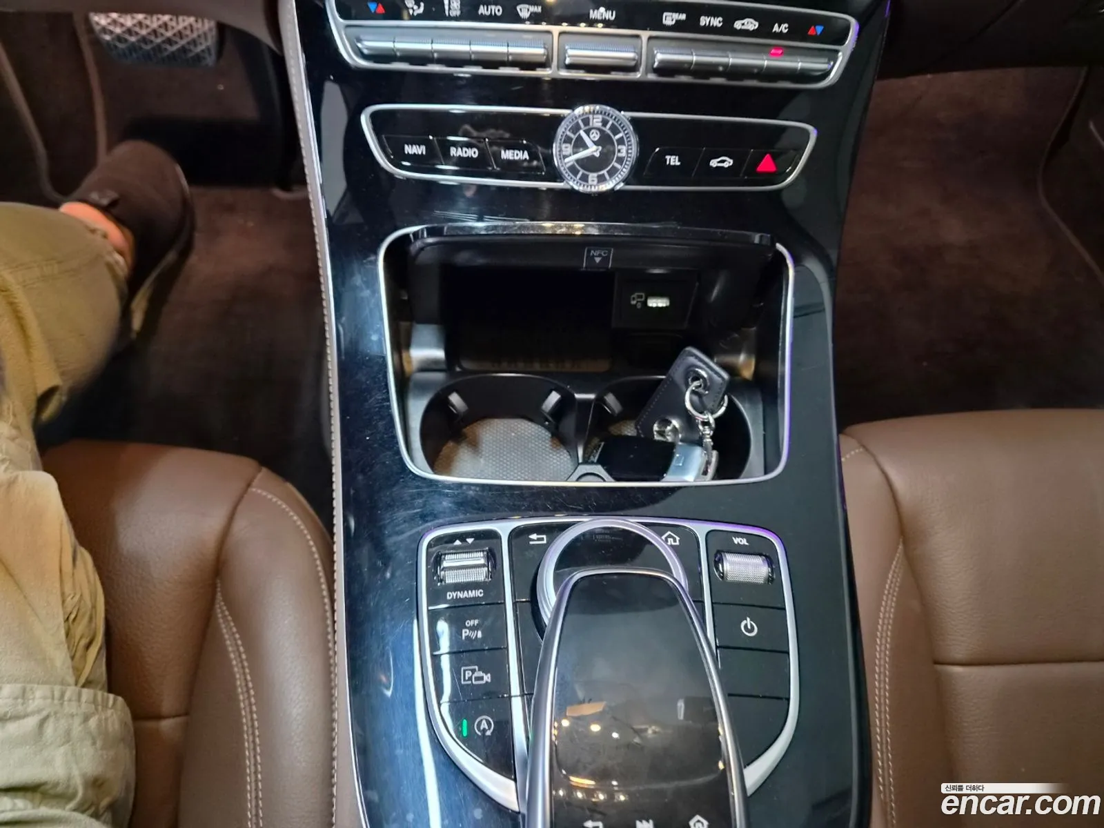 Mercedes-Benz E-Class W213 2020 — 10