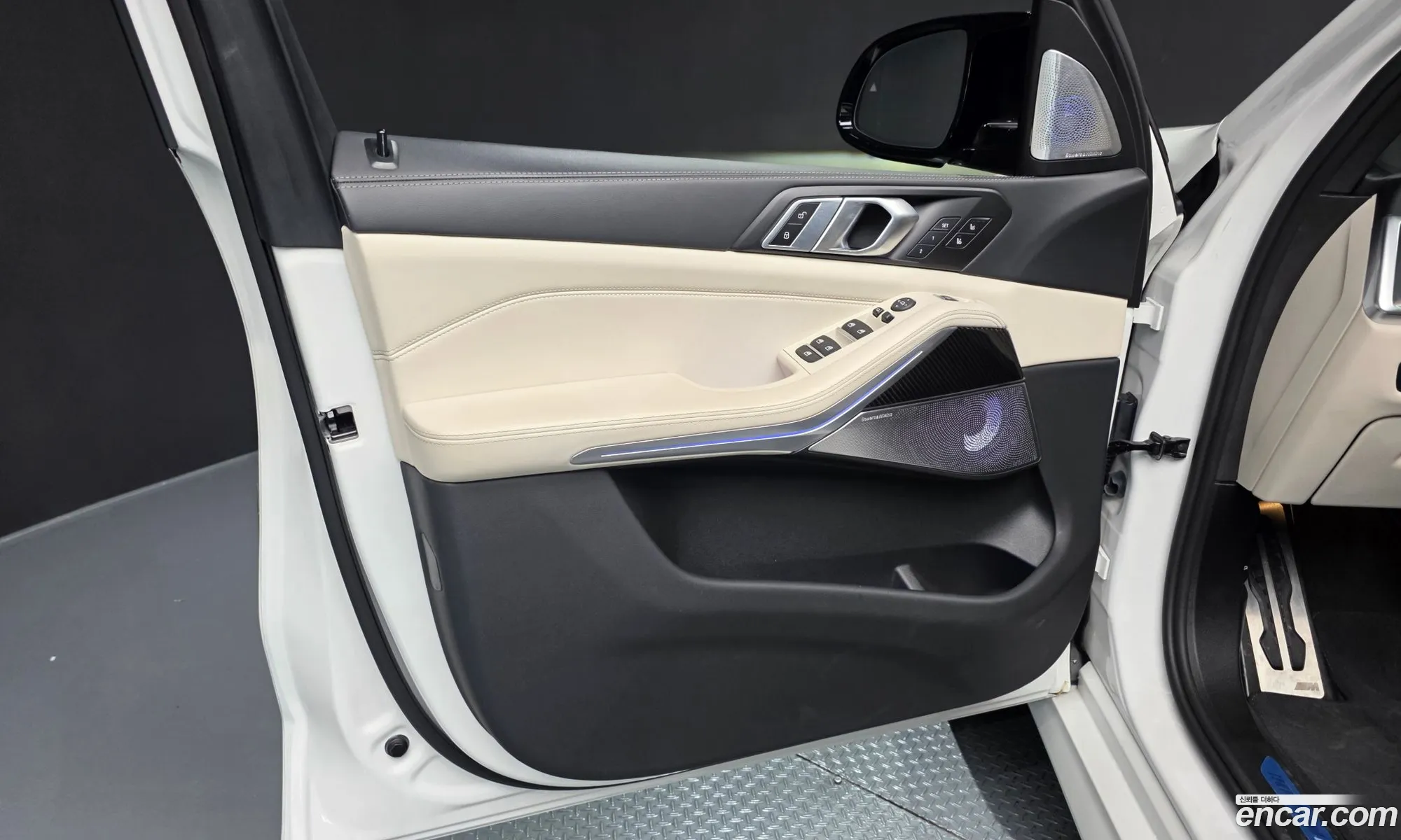 BMW X5 2025 WBA31EU01S9013210 — 18
