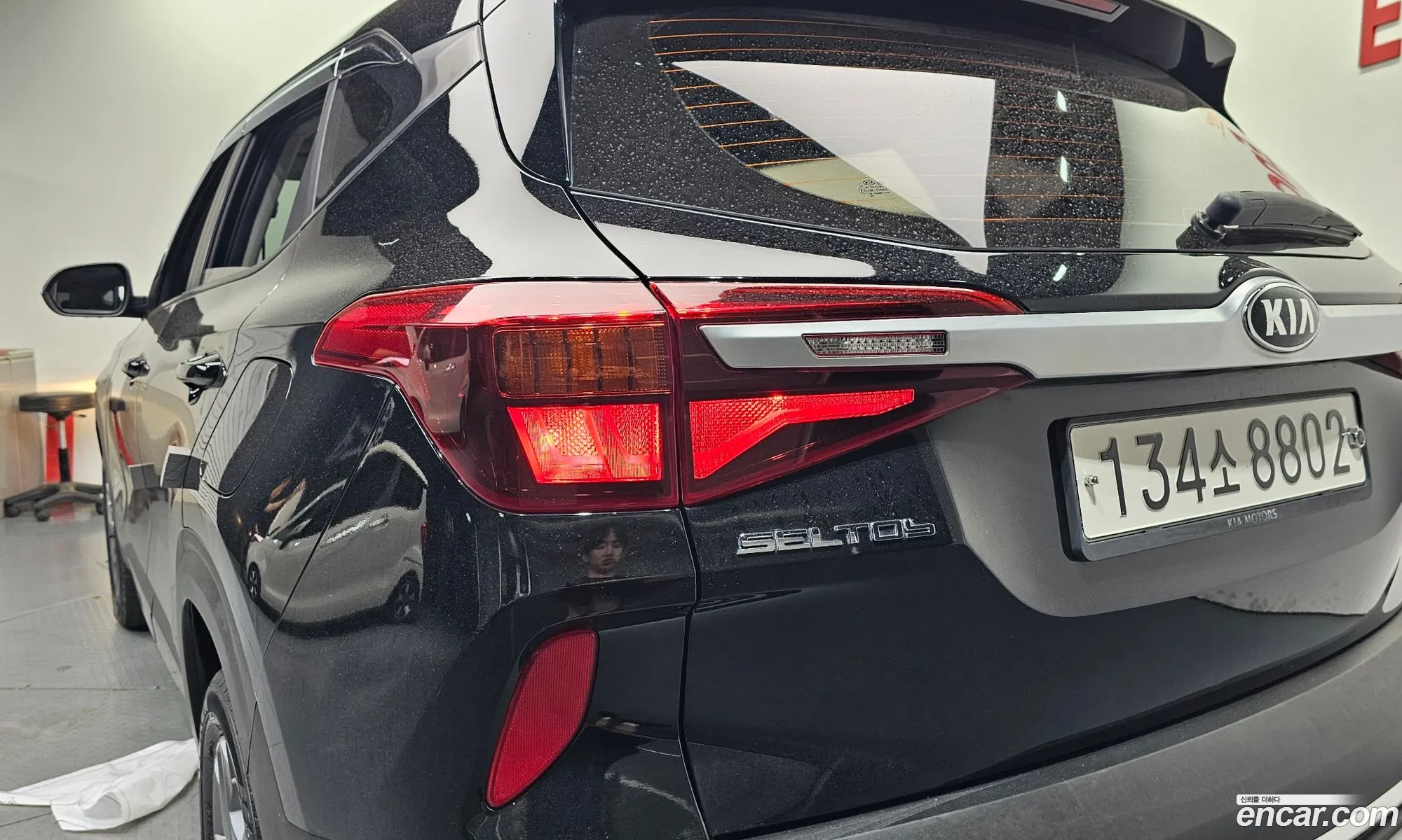 Kia Seltos 2019 KNAEU815GLK034197 — 24