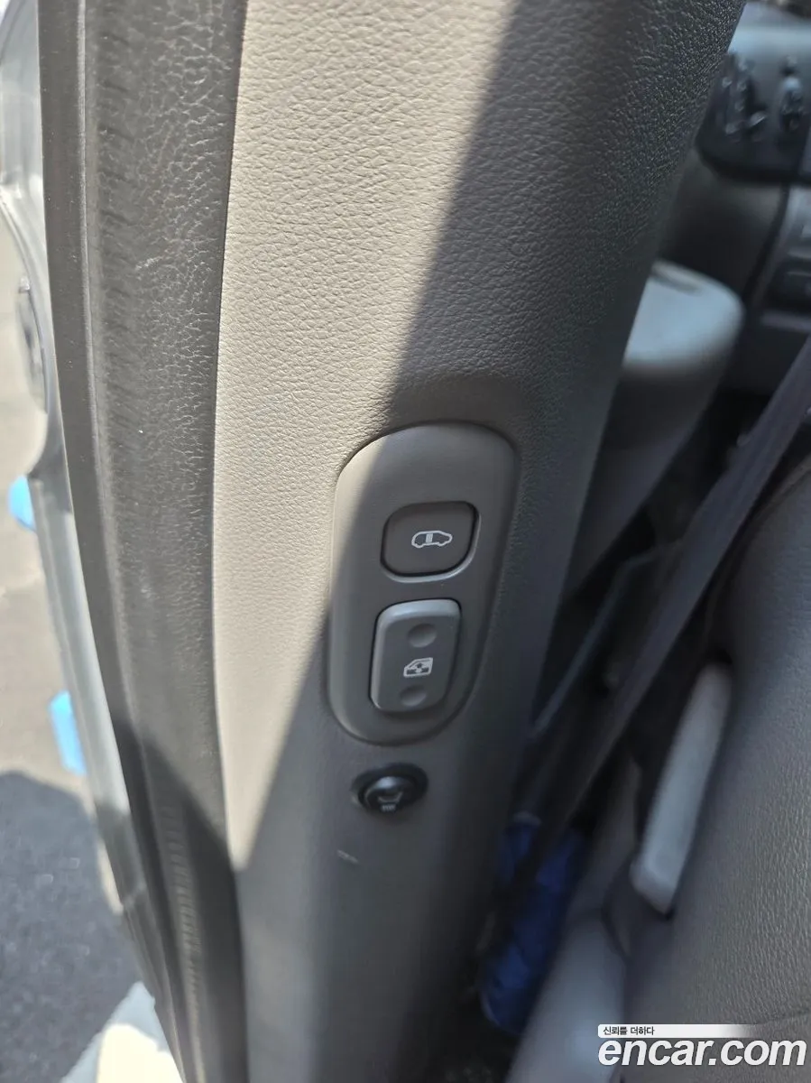 Kia Grand Carnival 2008 — 13