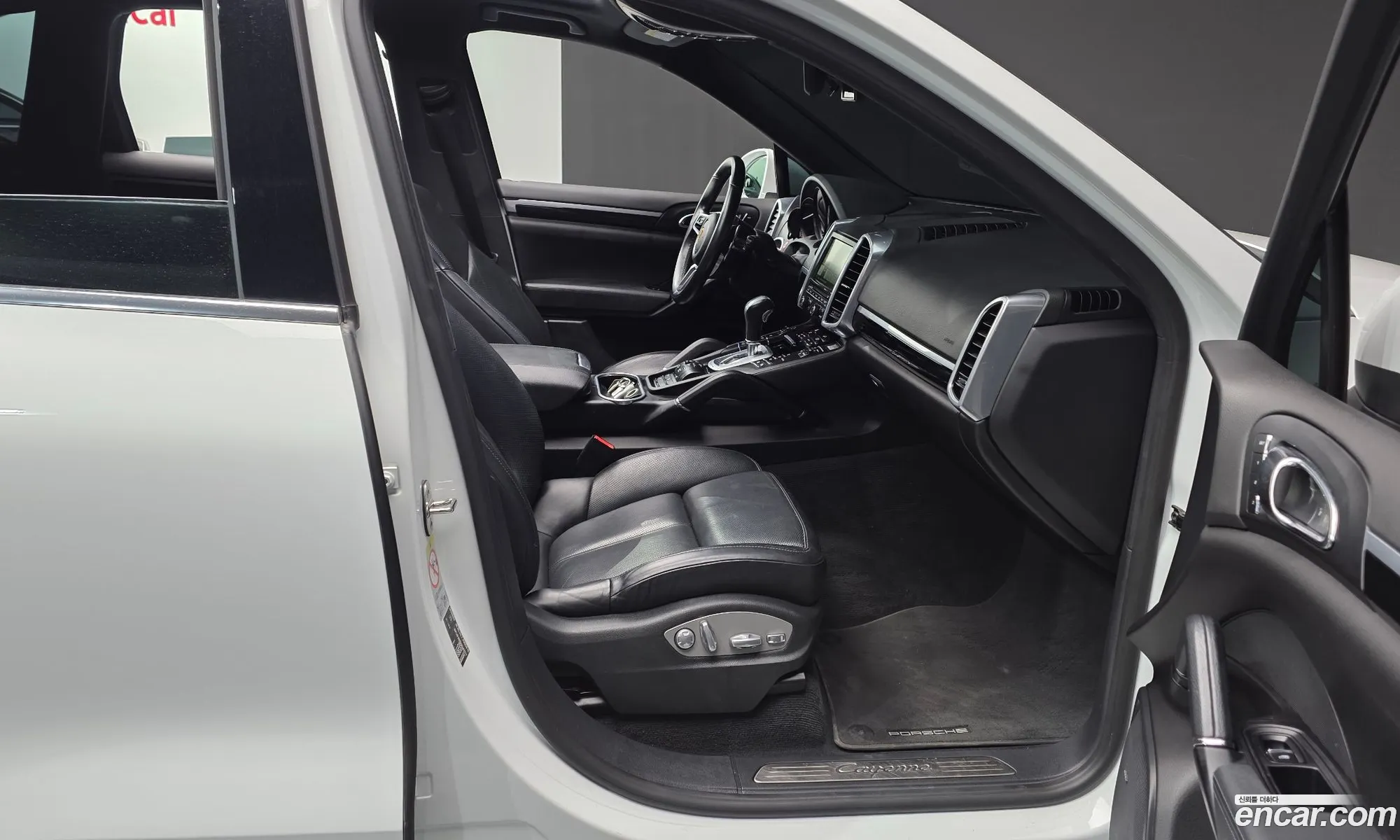 Porsche Cayenne 2016 WP1AF2920GKA49277 — 6