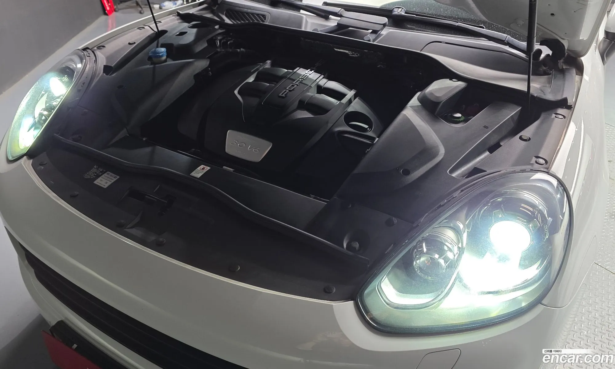 Porsche Cayenne 2016 WP1AF2920GKA49277 — 3