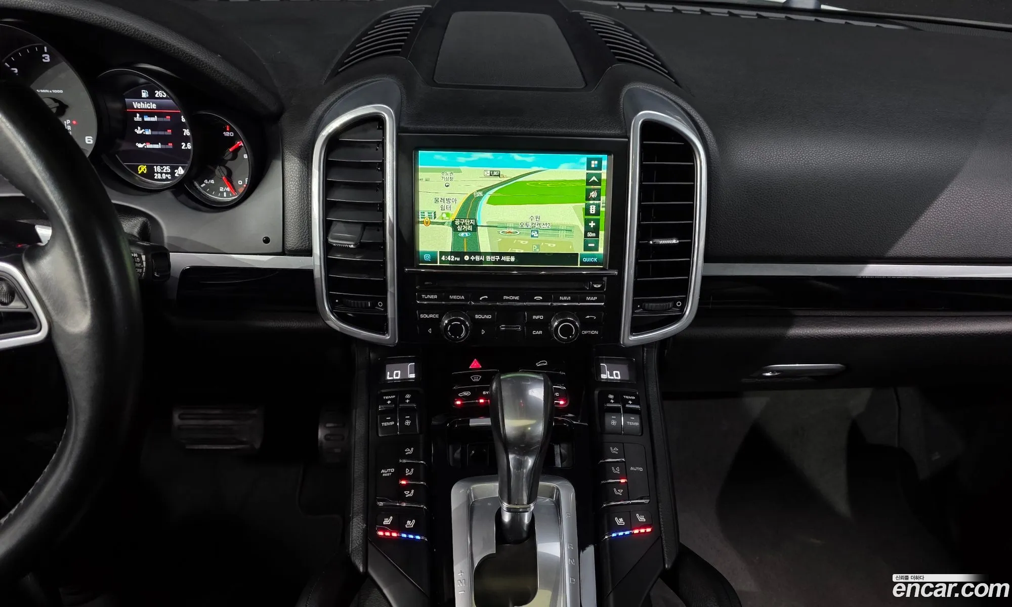 Porsche Cayenne 2016 WP1AF2920GKA49277 — 4