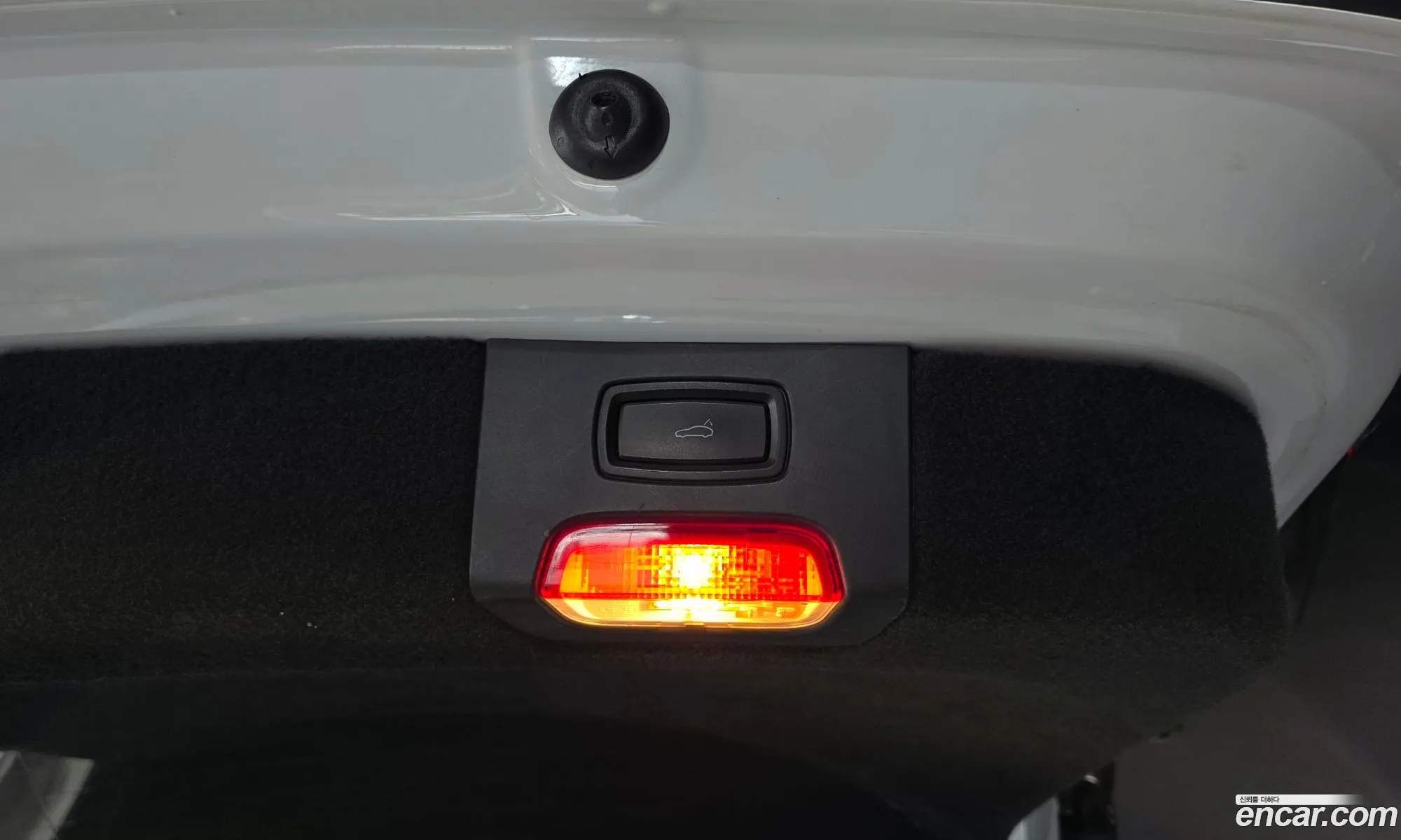 Porsche Cayenne 2016 WP1AF2920GKA49277 — 2