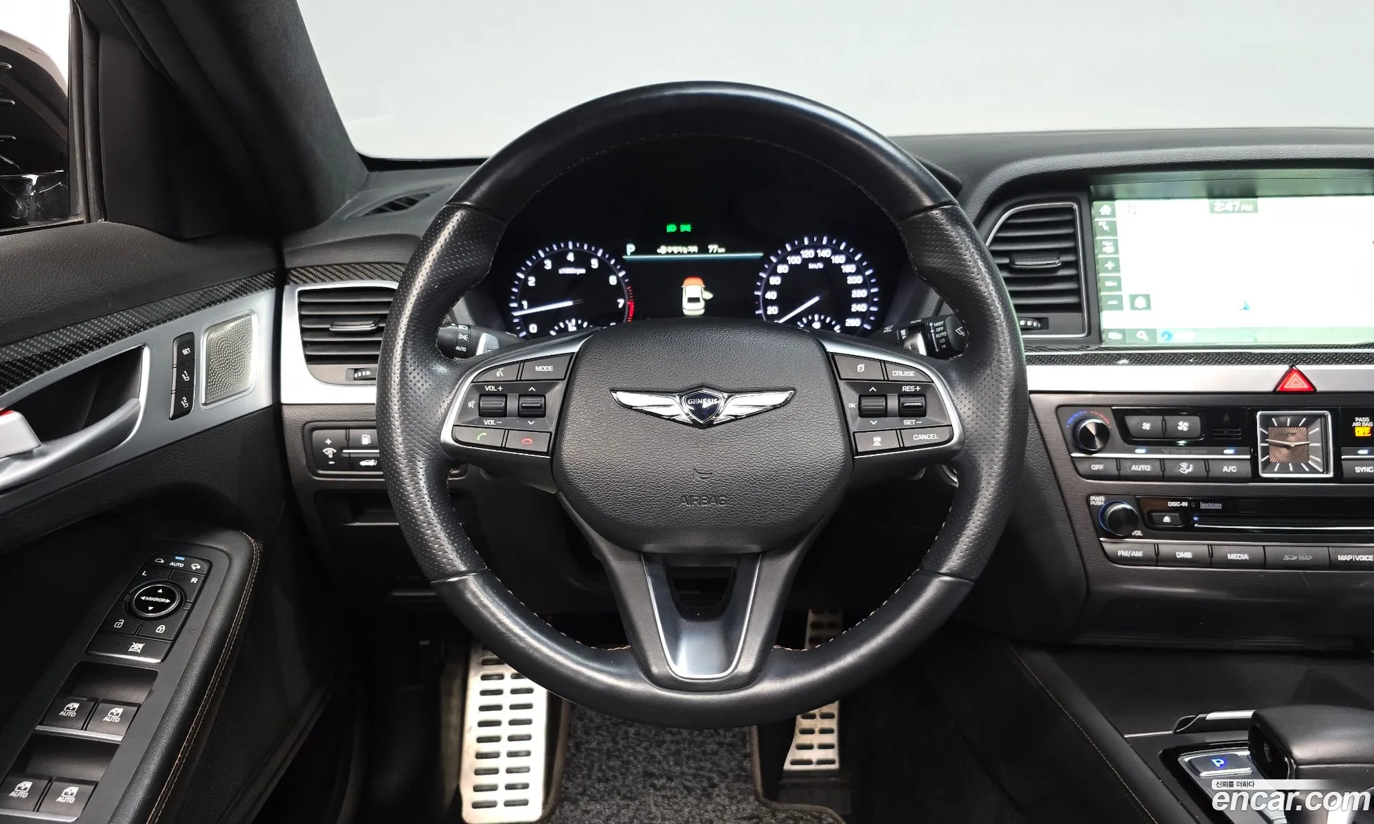 Genesis G80 2017 — 32