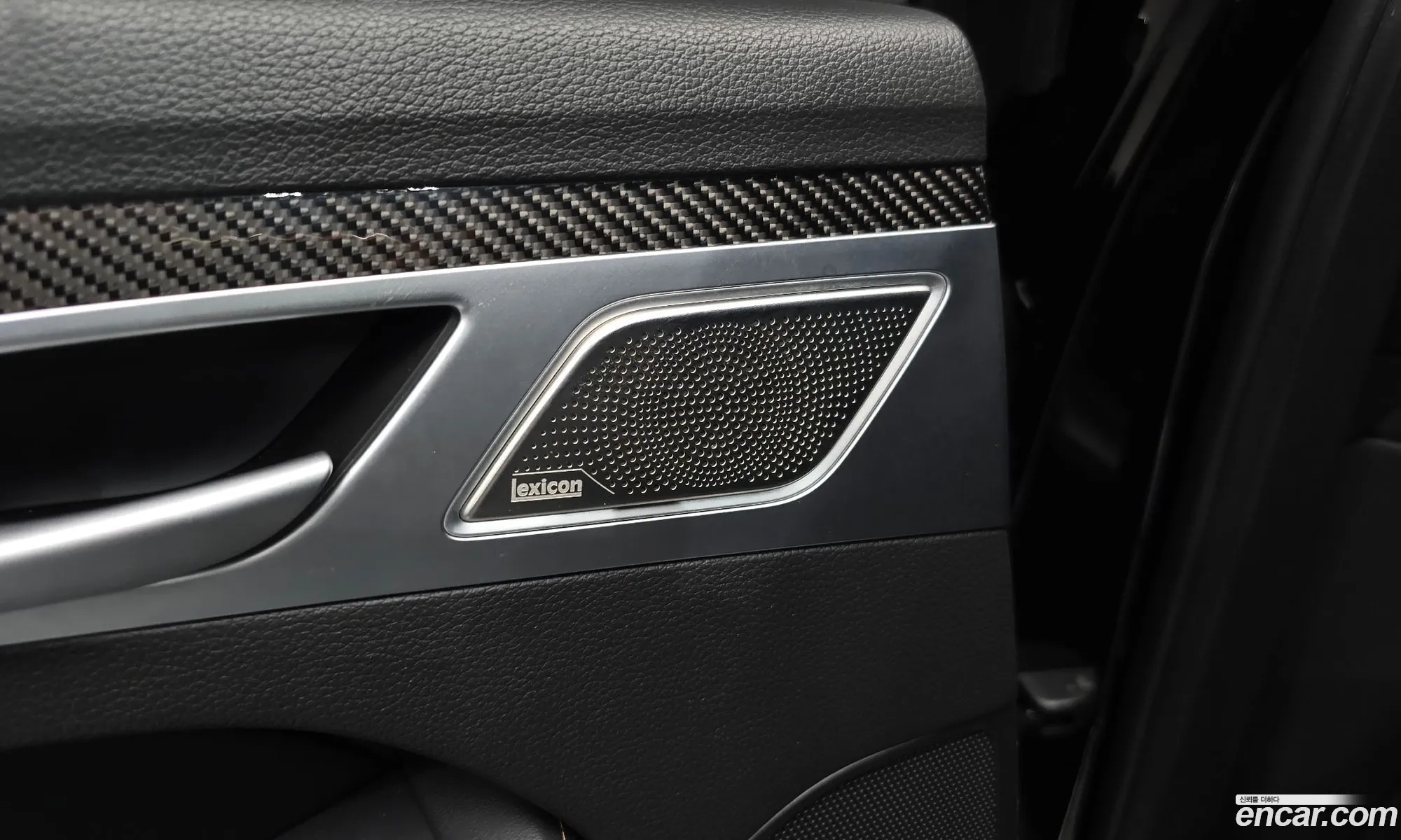 Genesis G80 2017 — 11