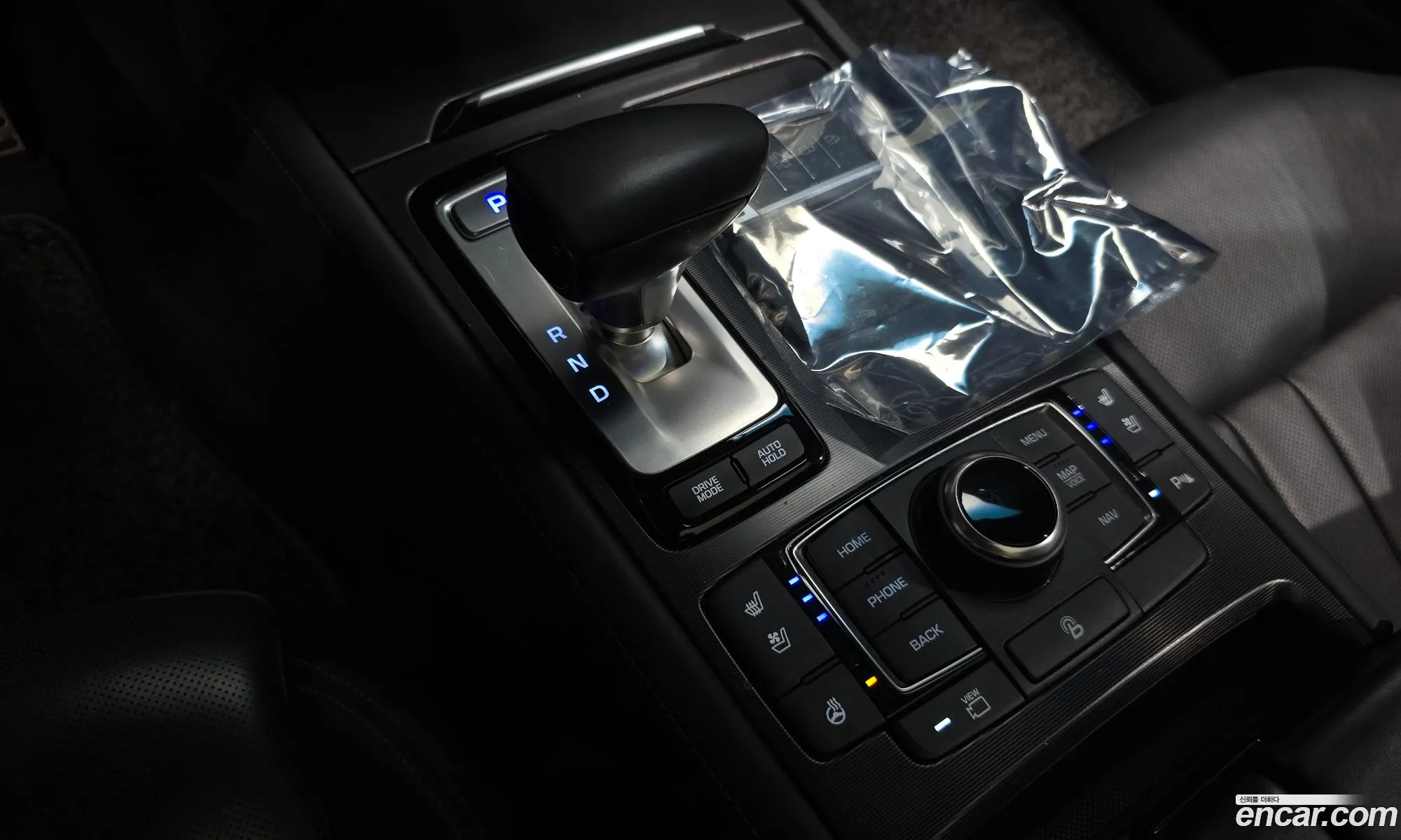 Genesis G80 2017 — 2