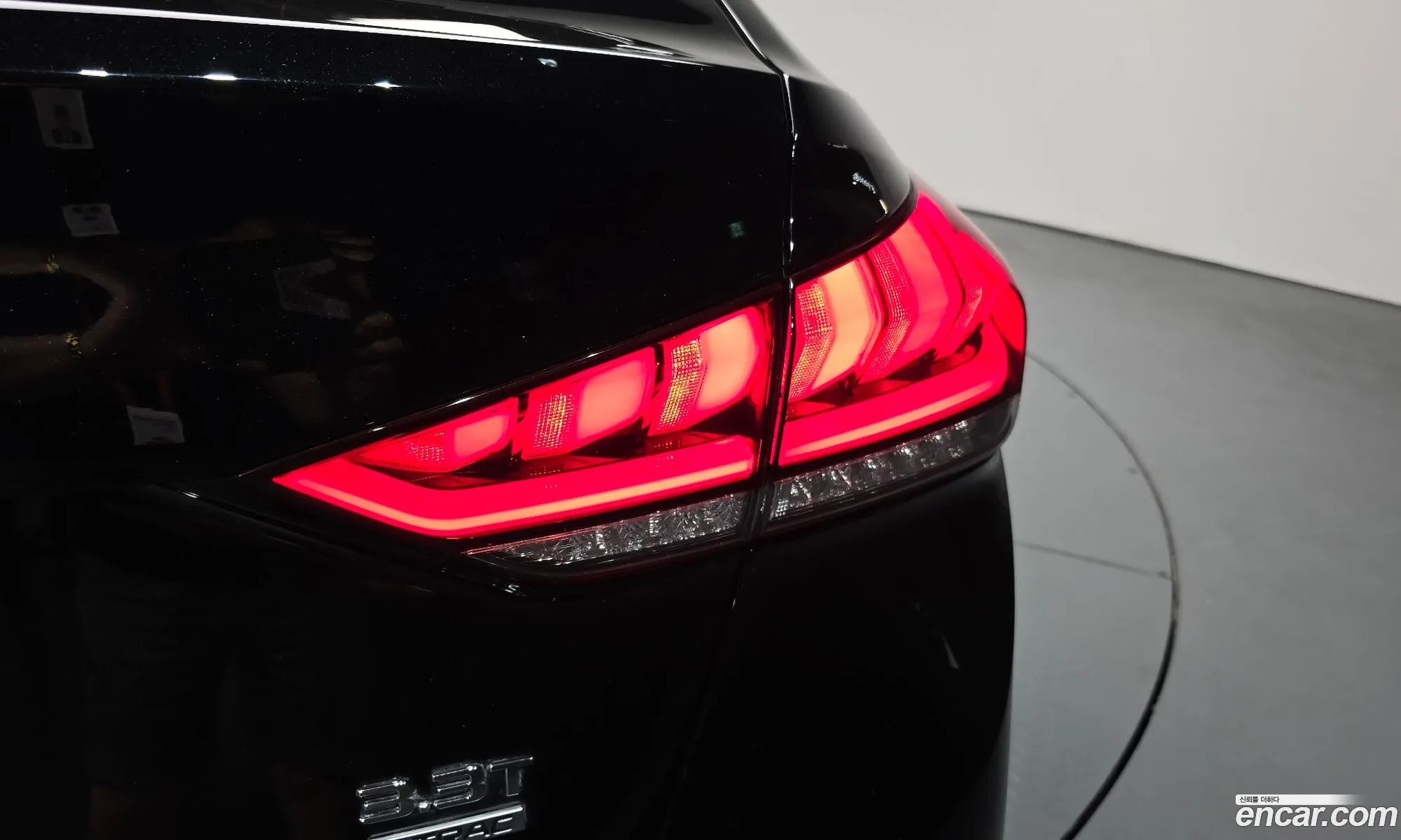 Genesis G80 2017 — 26