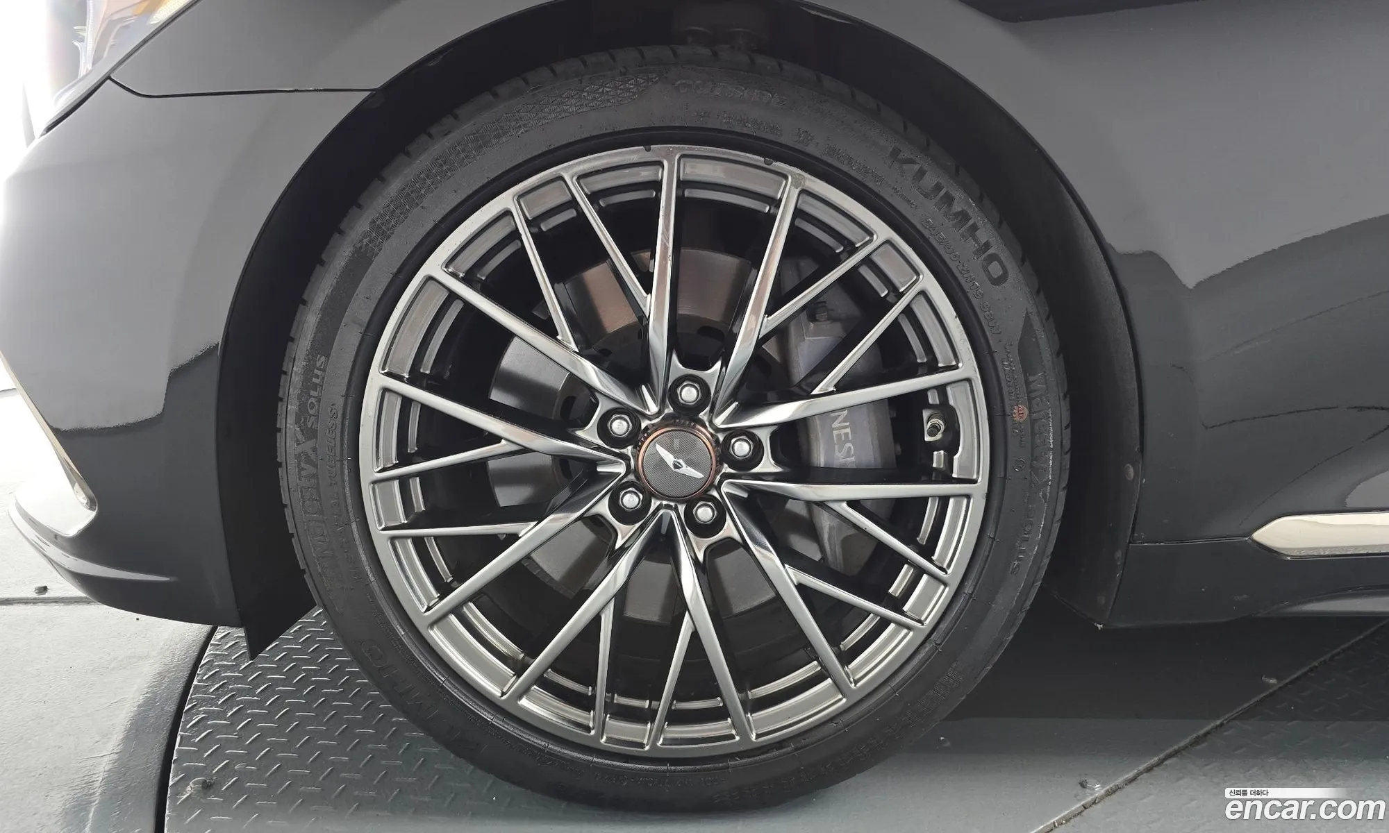 Genesis G80 2017 — 3
