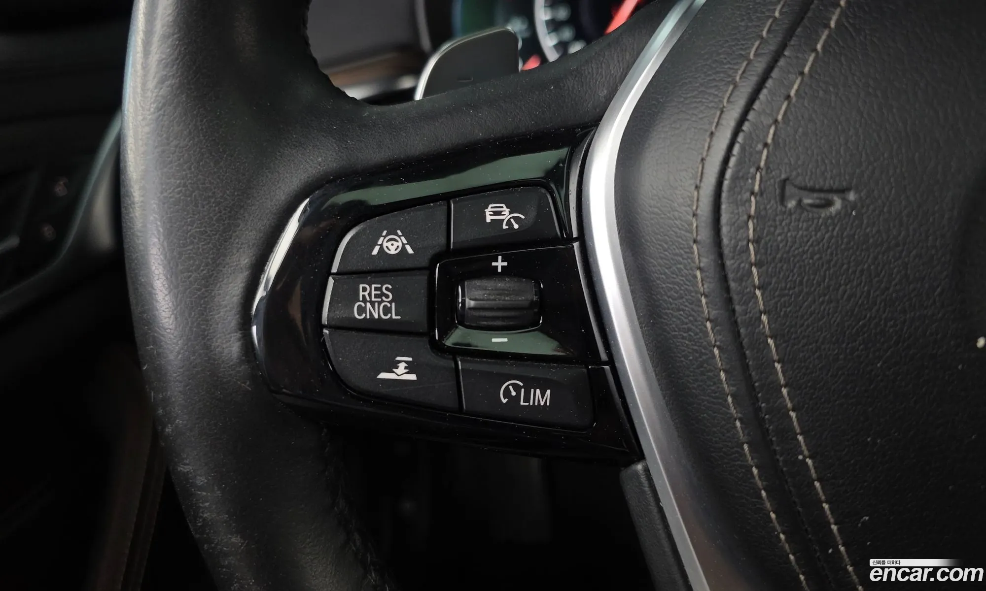 BMW 5 Series 2019 WBAJF5101KBJ12969 — 14