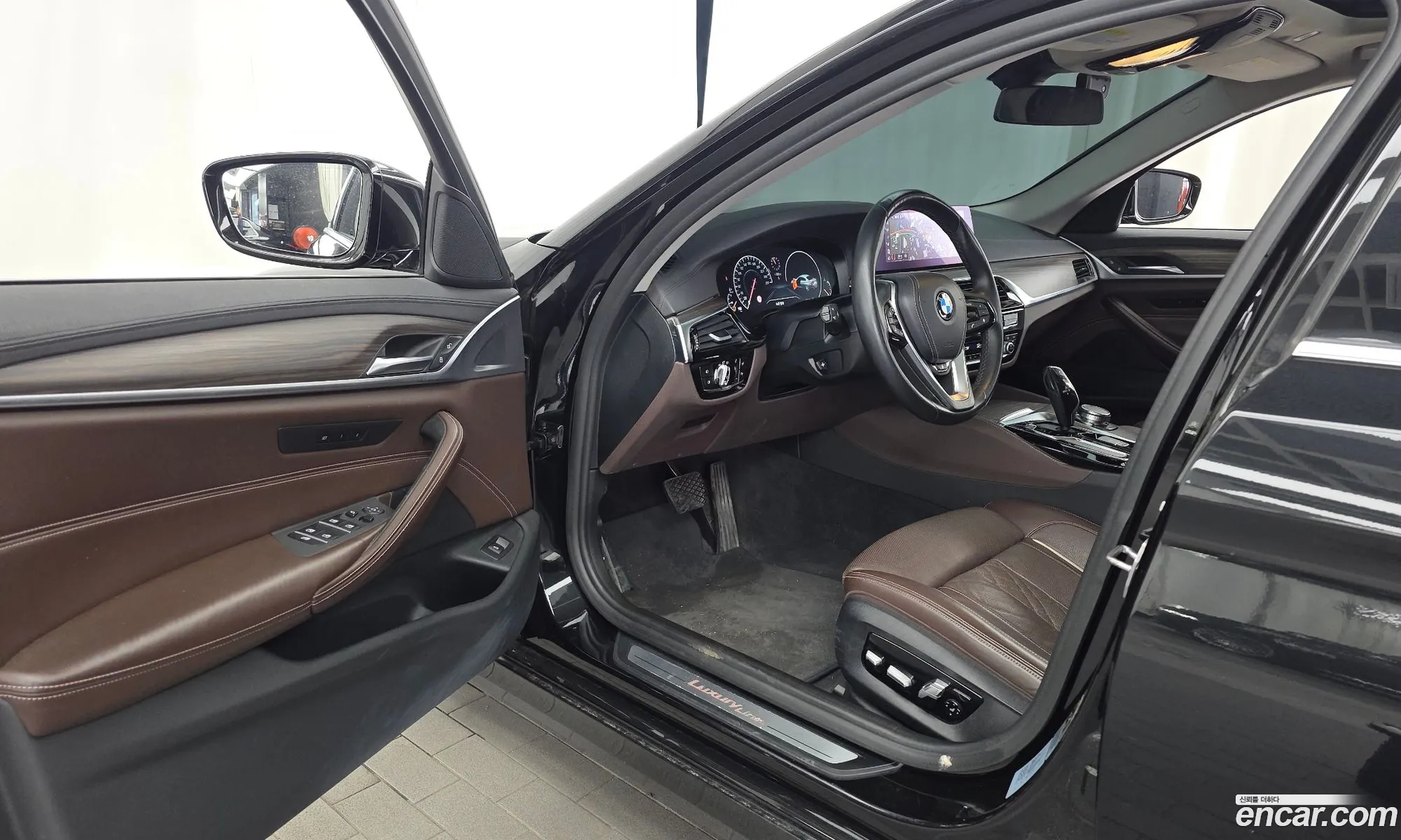 BMW 5 Series 2019 WBAJF5101KBJ12969 — 20