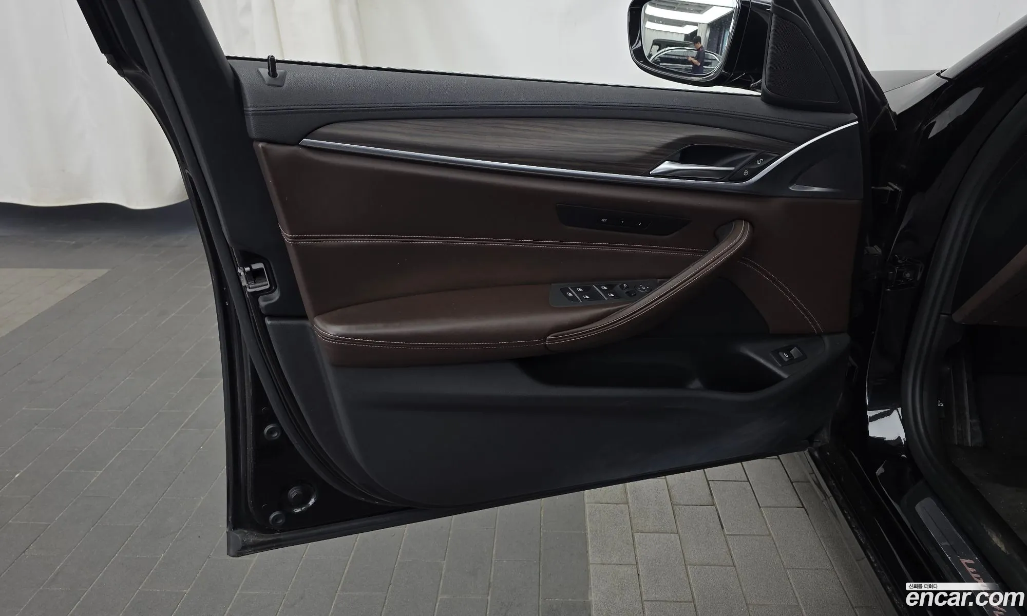 BMW 5 Series 2019 WBAJF5101KBJ12969 — 10