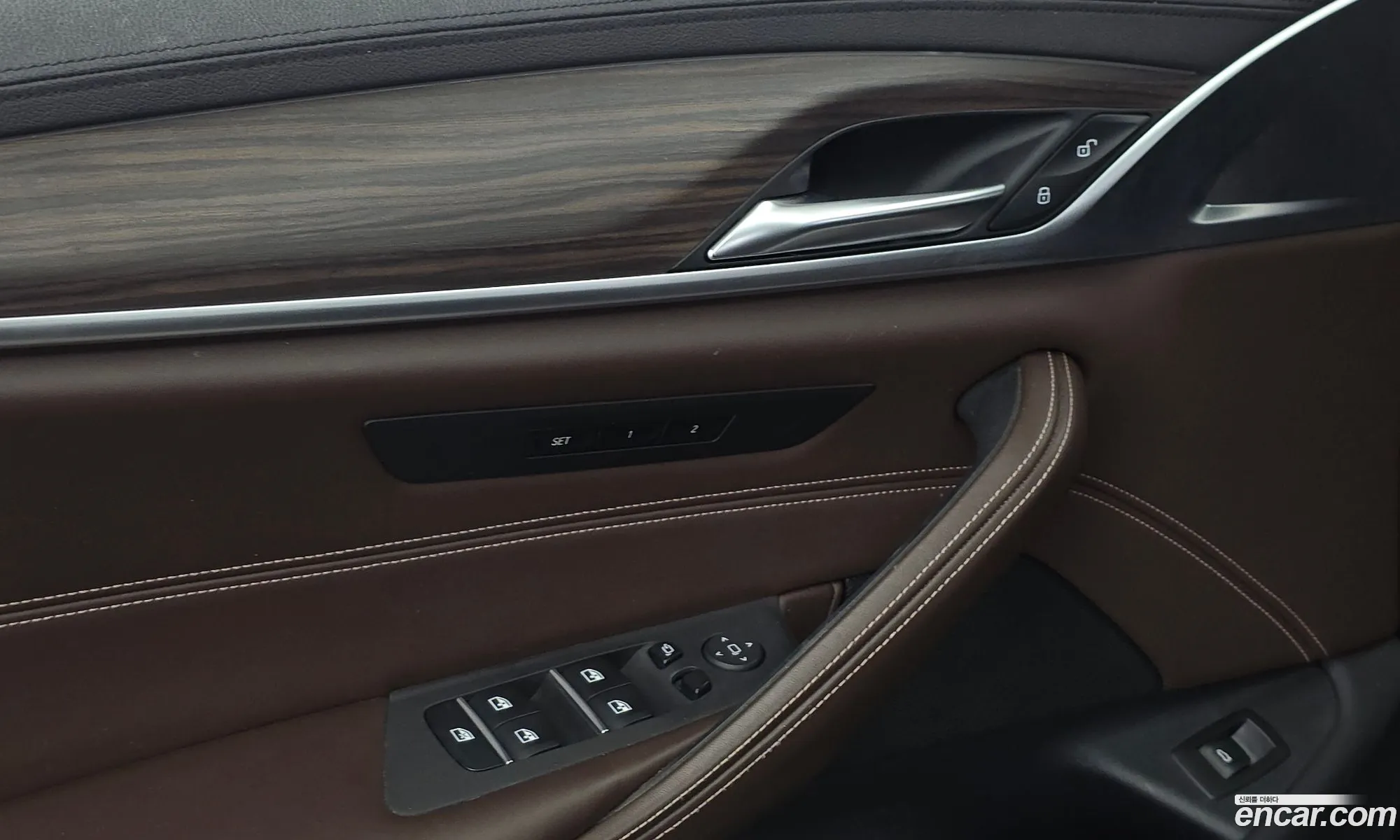 BMW 5 Series 2019 WBAJF5101KBJ12969 — 29