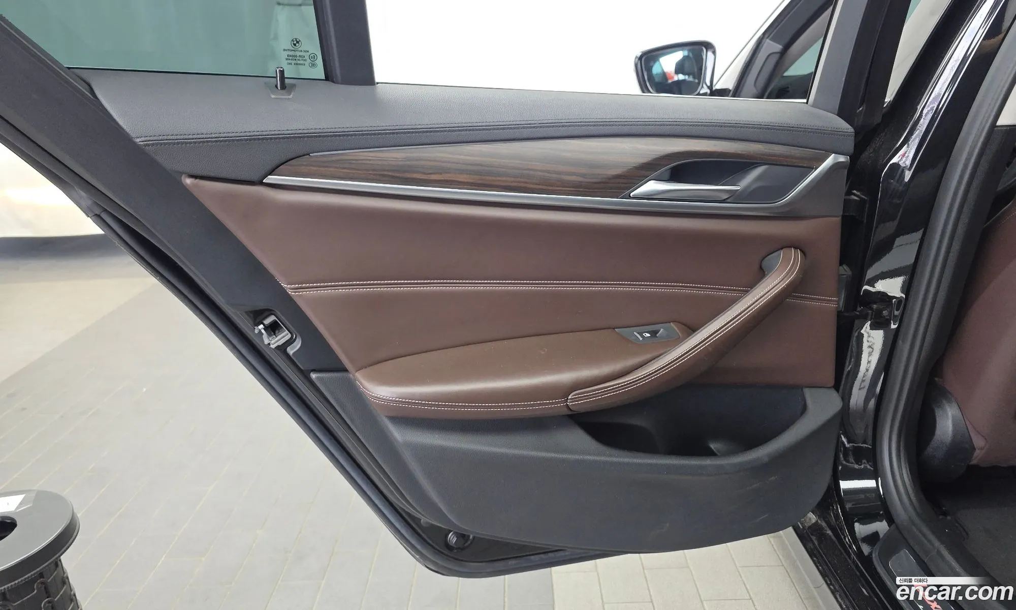 BMW 5 Series 2019 WBAJF5101KBJ12969 — 2