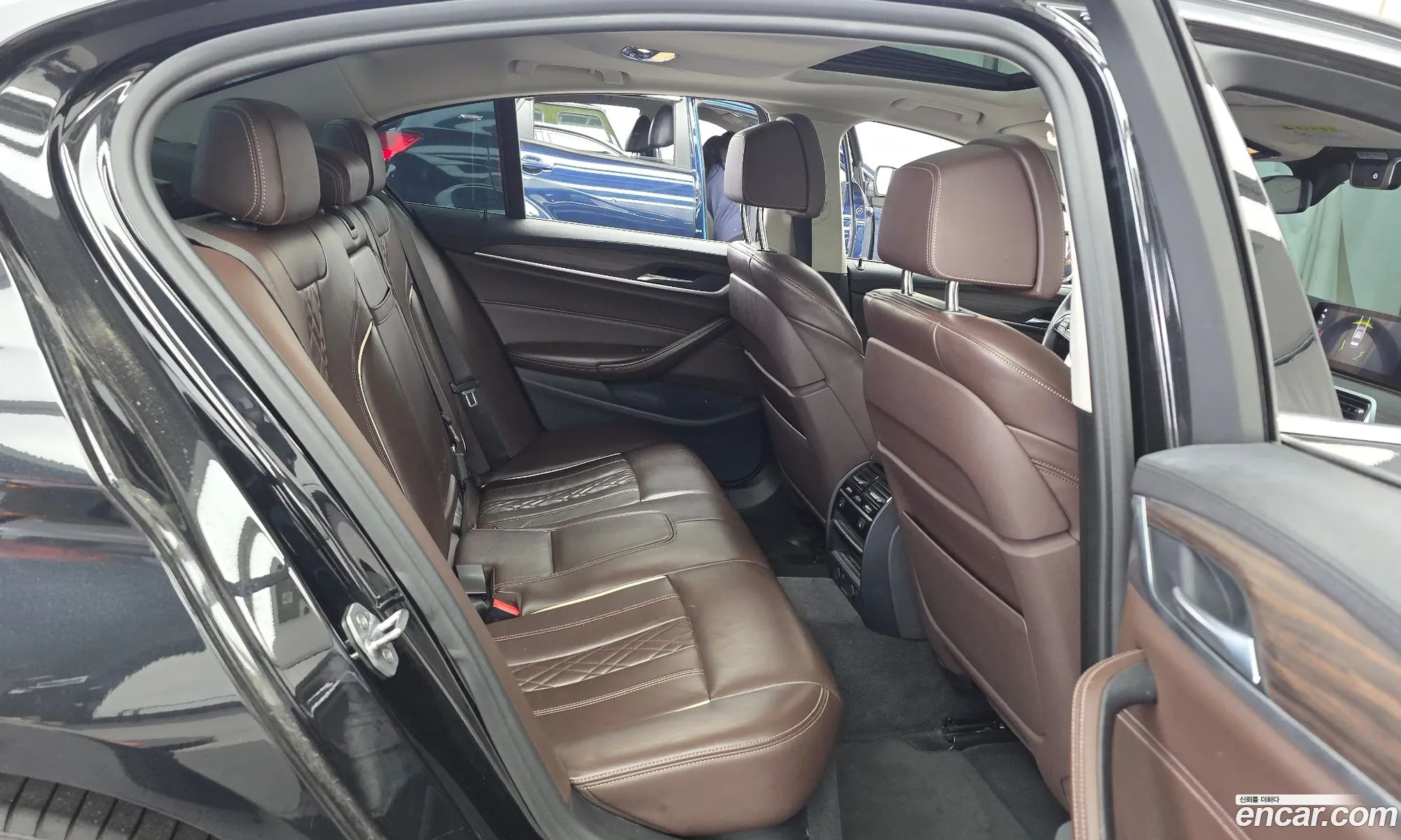 BMW 5 Series 2019 WBAJF5101KBJ12969 — 18