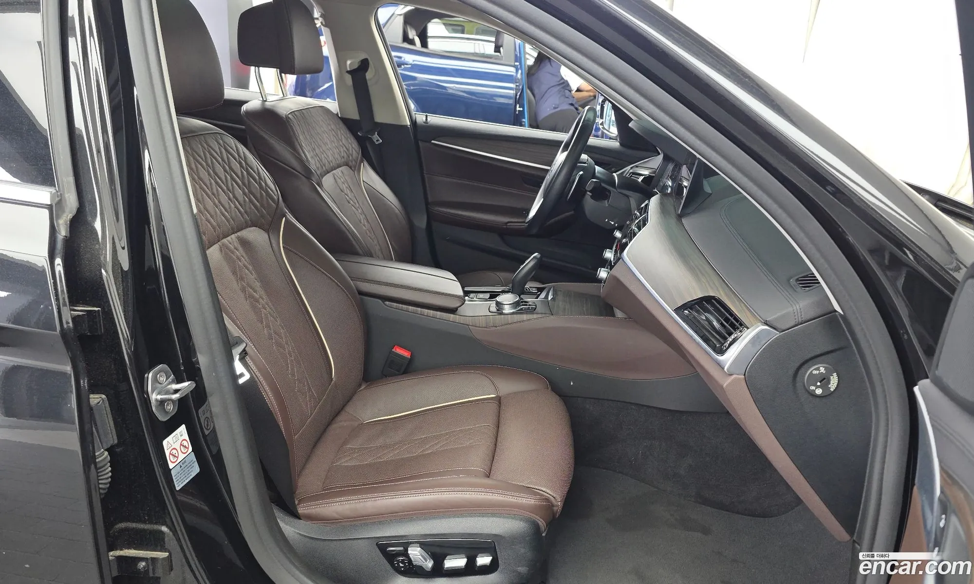 BMW 5 Series 2019 WBAJF5101KBJ12969 — 6