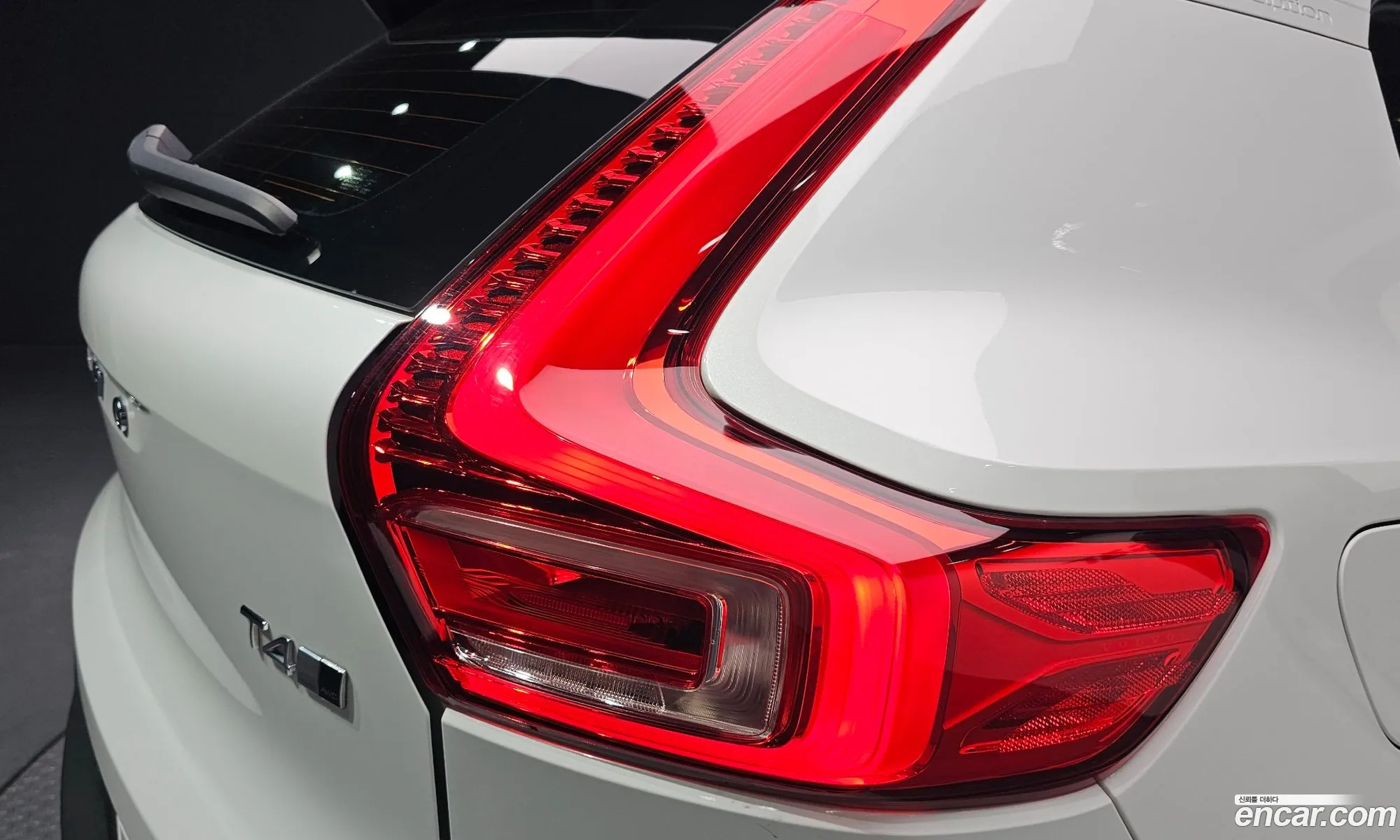 Volvo XC40 2020 — 4