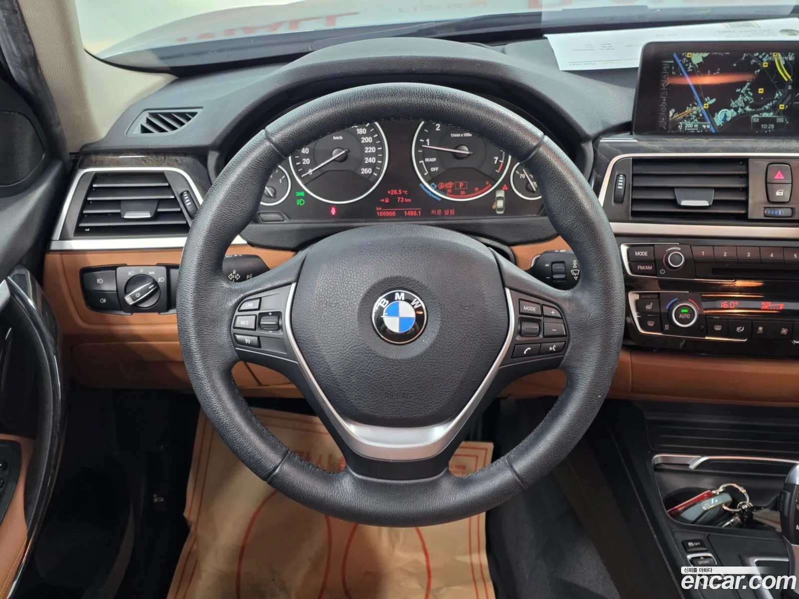 BMW 3 Series 2016 — 16