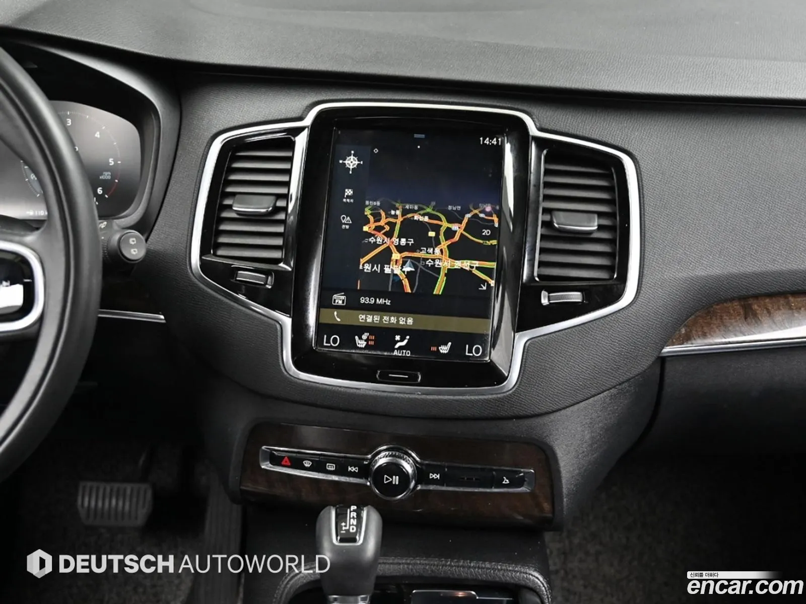 Volvo XC90 2016 — 5