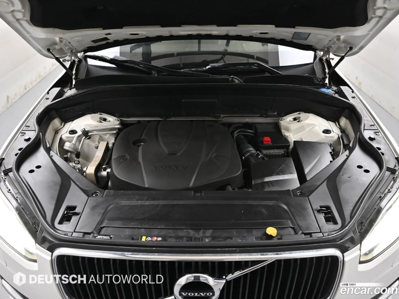 Volvo XC90 2016 — 10