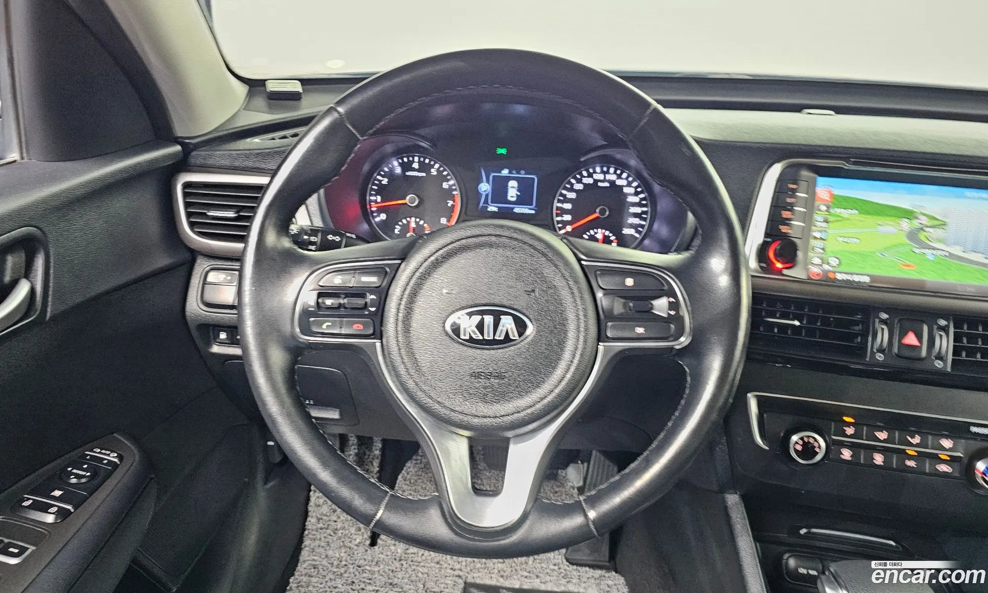 Kia K5 2017 KNAGS416BJA197856 — 18