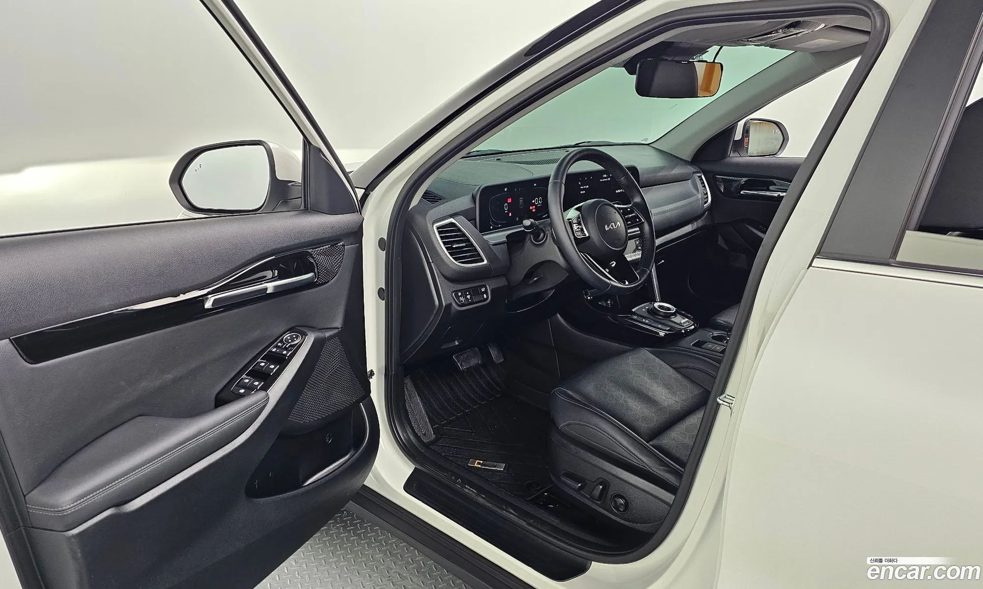 Kia Seltos 2024 — 27