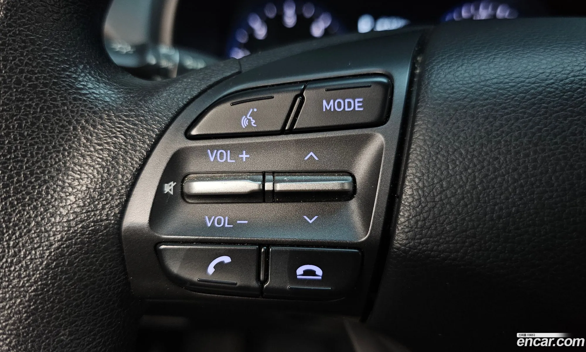 Hyundai Kona 2017 — 33