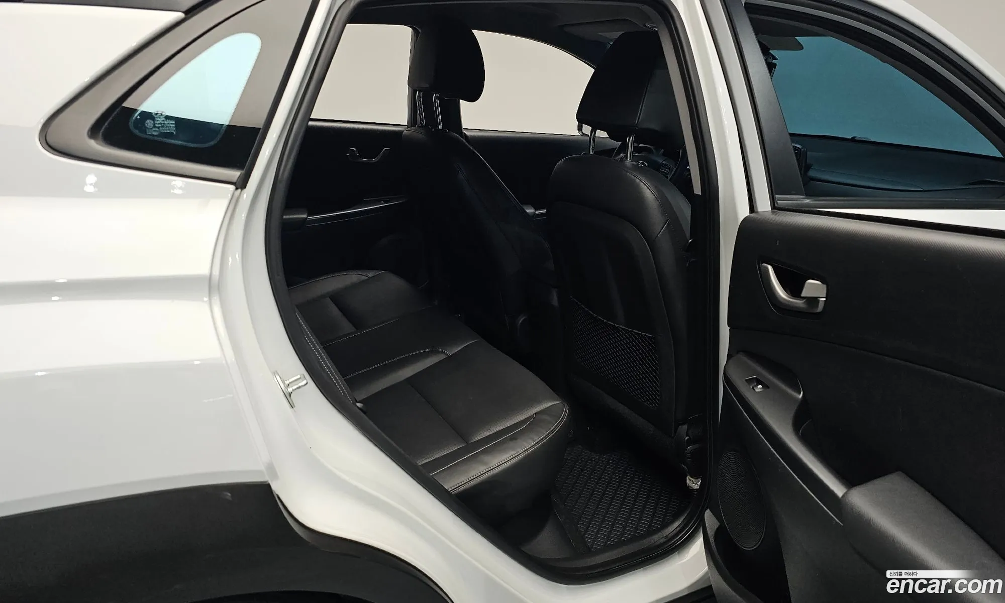 Hyundai Kona 2017 — 13