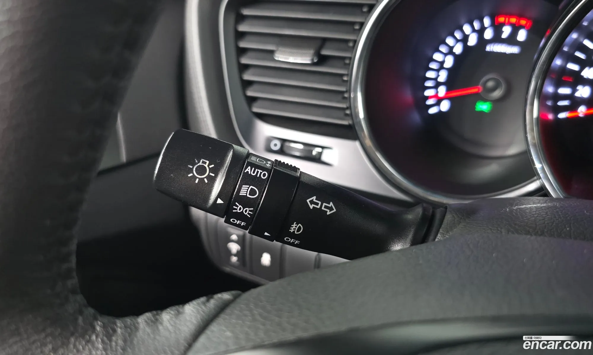 Kia K5 2012 — 18